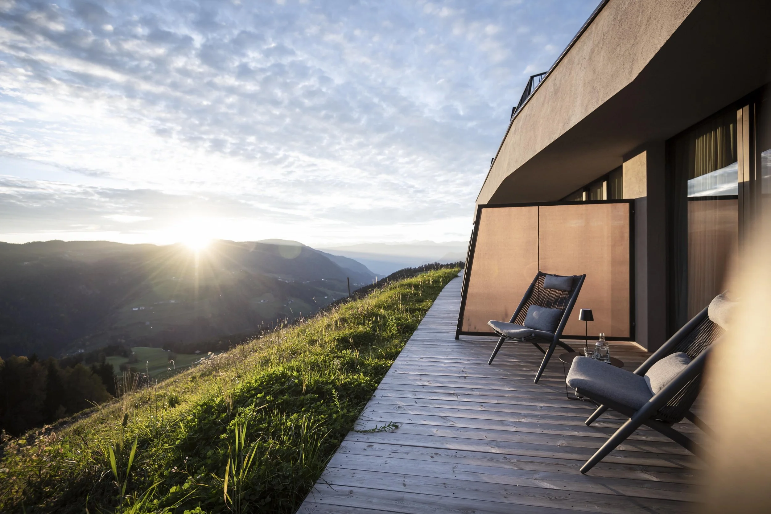 Dolomites Hotels | South Tyrol Hotels | Eco travel | eco hotel | landscape hotel | nature hotel | nature destination | room and wild | Schlern-Rosengarten | Alpe di Siusi | Lake Carezza | Gfell Hotel