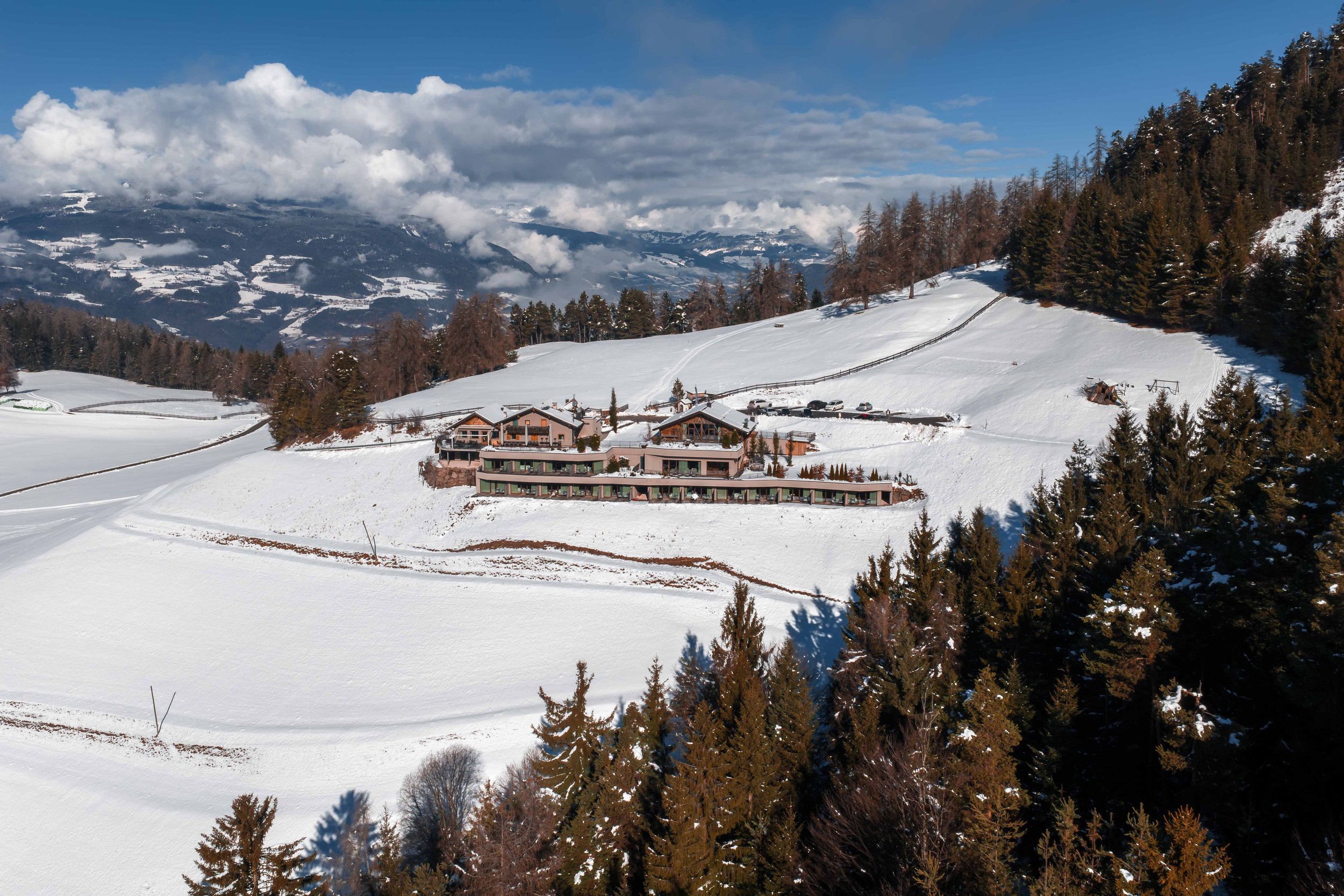 Dolomites Hotels | South Tyrol Hotels | Eco travel | eco hotel | landscape hotel | nature hotel | nature destination | room and wild | Schlern-Rosengarten | Alpe di Siusi | Lake Carezza | Gfell Hotel
