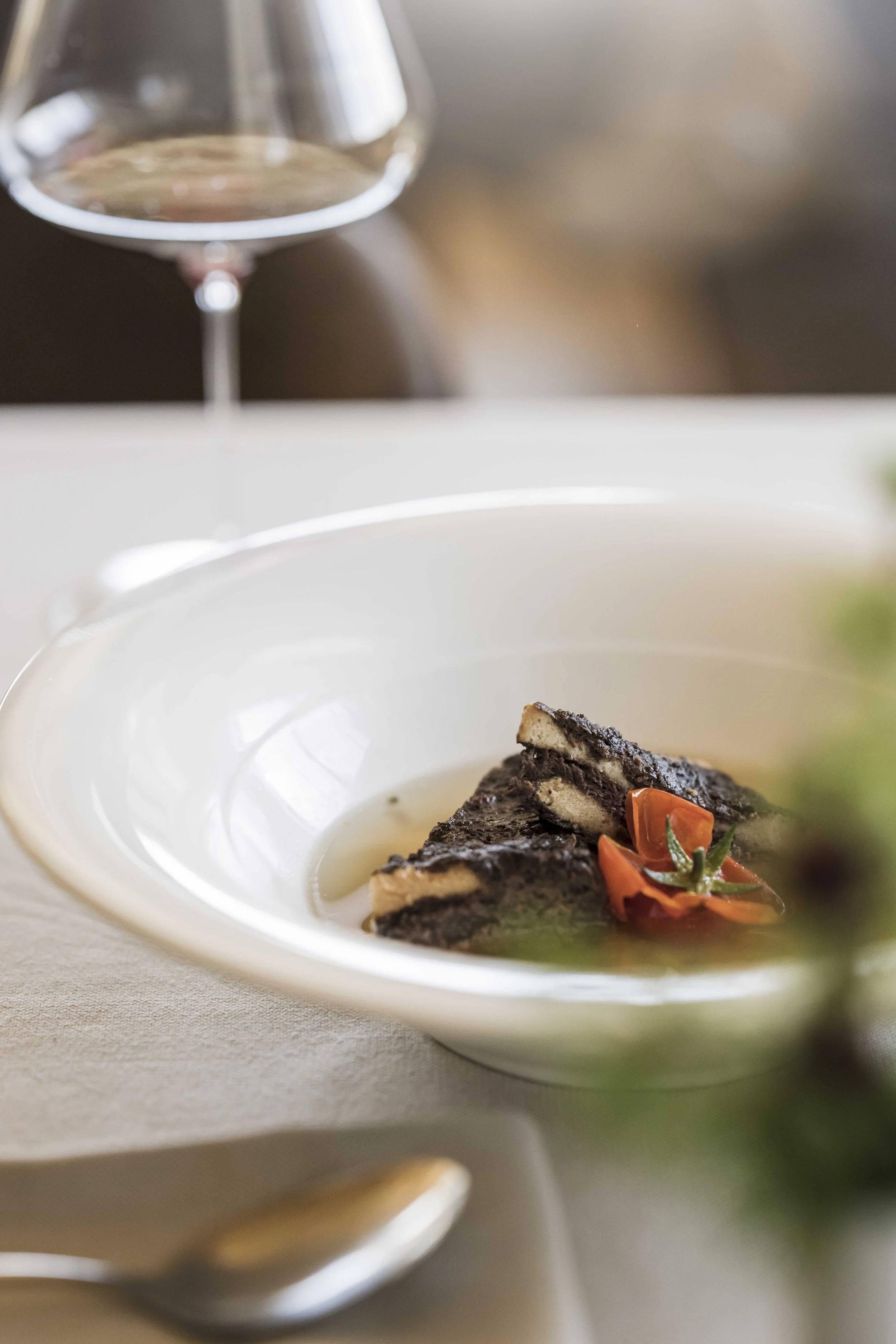 Dolomites Hotels | South Tyrol Hotels | Eco travel | eco hotel | landscape hotel | nature hotel | nature destination | room and wild | Schlern-Rosengarten | Alpe di Siusi | Lake Carezza | Gfell Hotel
