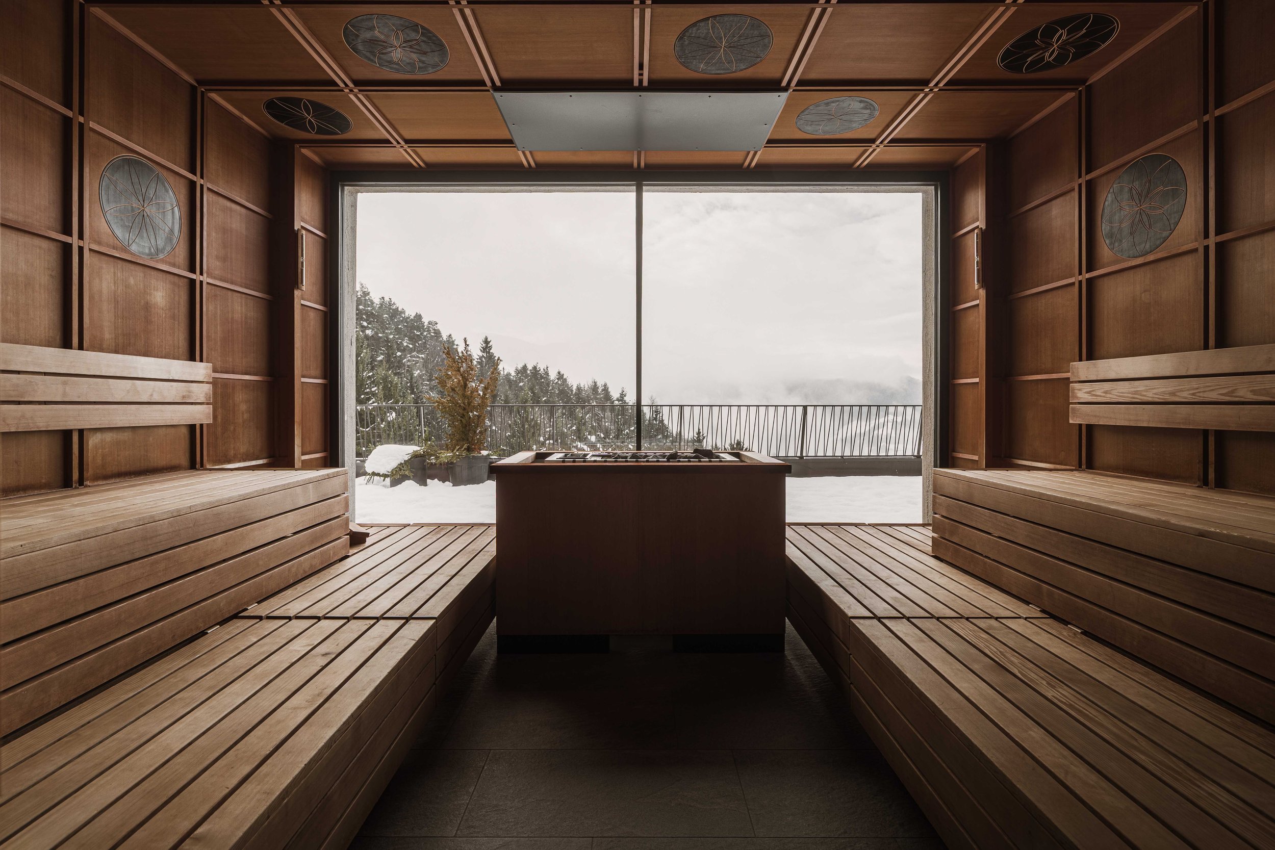 Dolomites Hotels | South Tyrol Hotels | Eco travel | eco hotel | landscape hotel | nature hotel | nature destination | room and wild | Schlern-Rosengarten | Alpe di Siusi | Lake Carezza | Gfell Hotel