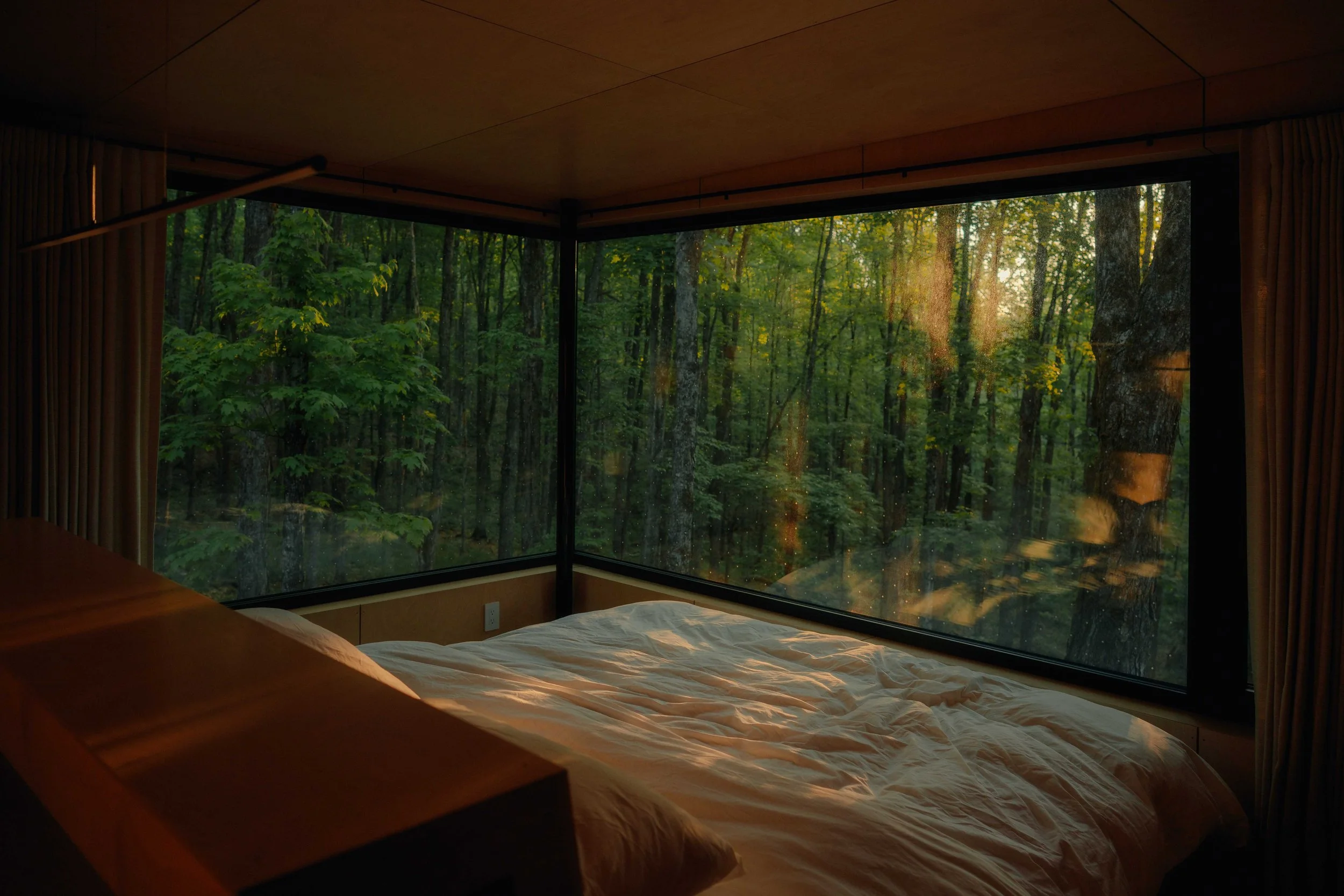Treehouse Hotels | Canada Hotels | Eco travel | eco hotel | Slow travel | landscape hotel | nature hotel | nature destination | room and wild | Ontario boutique Hotel | Fort Treehouse Co.