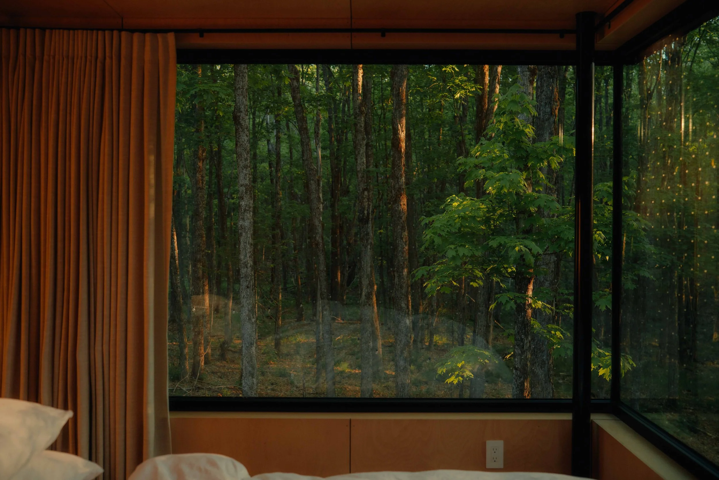 Treehouse Hotels | Canada Hotels | Eco travel | eco hotel | Slow travel | landscape hotel | nature hotel | nature destination | room and wild | Ontario boutique Hotel | Fort Treehouse Co.