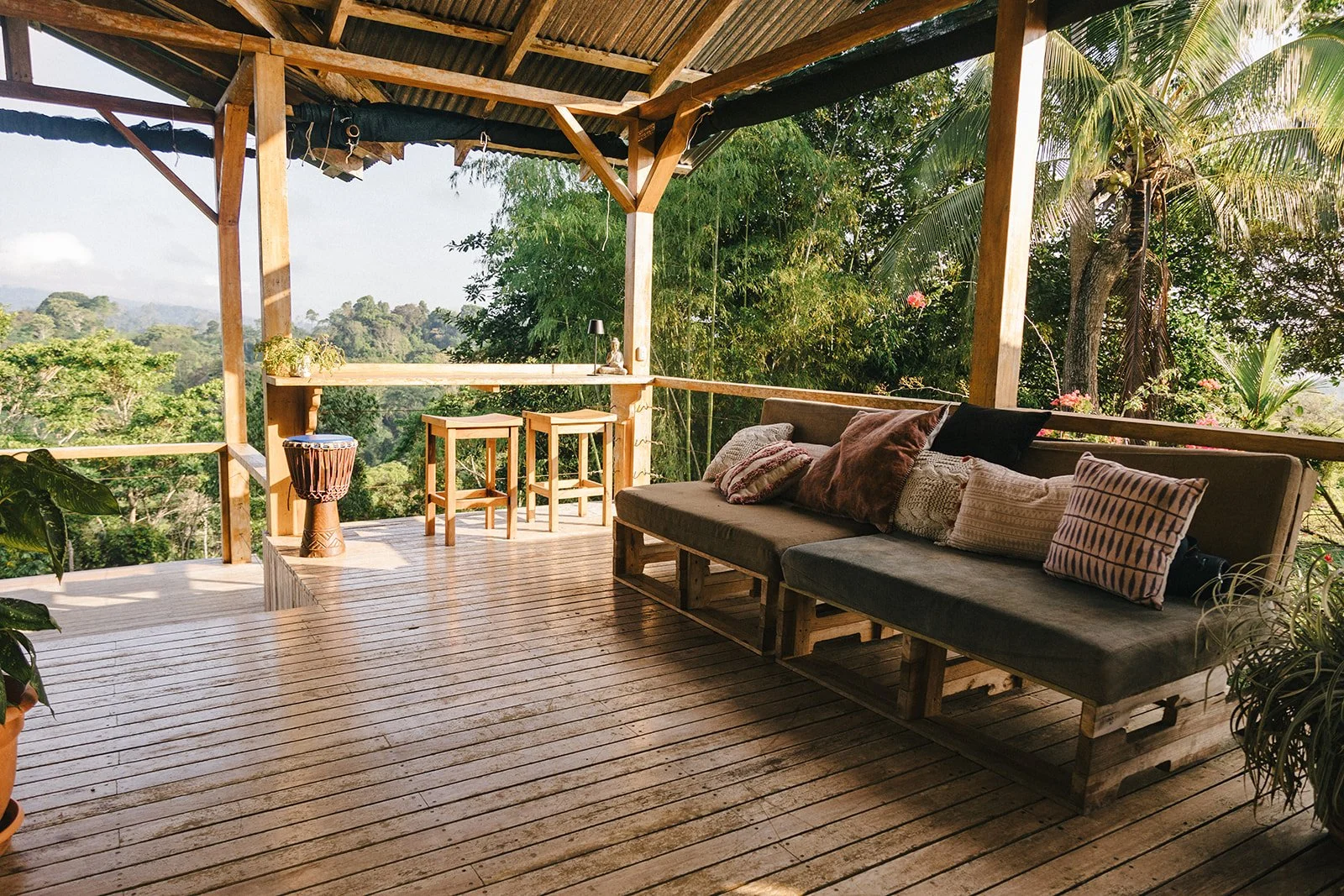 Costa Rica Hotel | Farm Hotels | Agriculture Hotels | Agrotourism | Eco travel | eco hotel | Slow travel | landscape hotel | nature hotel | nature destination | room and wild | Balsa Nueva Lodge