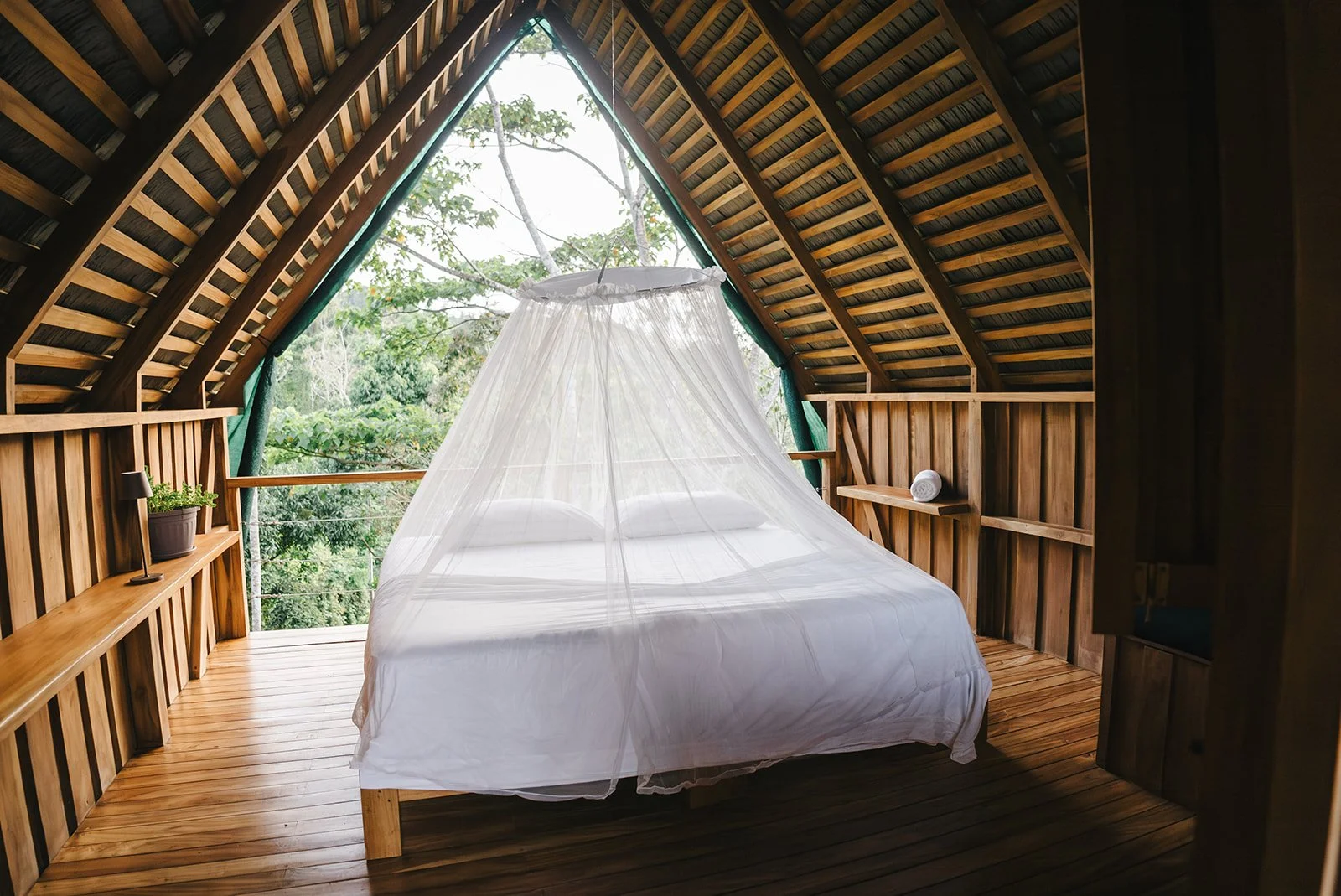 Costa Rica Hotel | Farm Hotels | Agriculture Hotels | Agrotourism | Eco travel | eco hotel | Slow travel | landscape hotel | nature hotel | nature destination | room and wild | Balsa Nueva Lodge