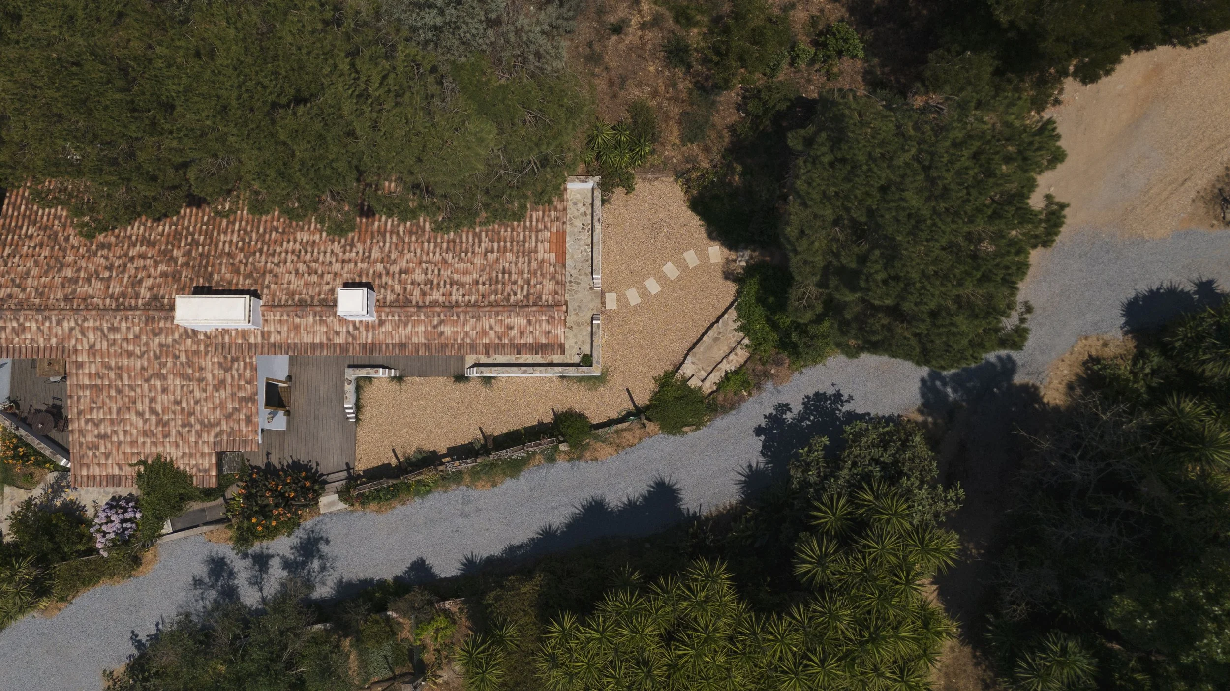 Portugal Hotels | Alentejo | Vicentine Coast | wellness | surf | yoga | mindfulness | Eco travel | eco hotel |  landscape hotel | nature hotel | nature destination | room and wild | Quinta Camarena