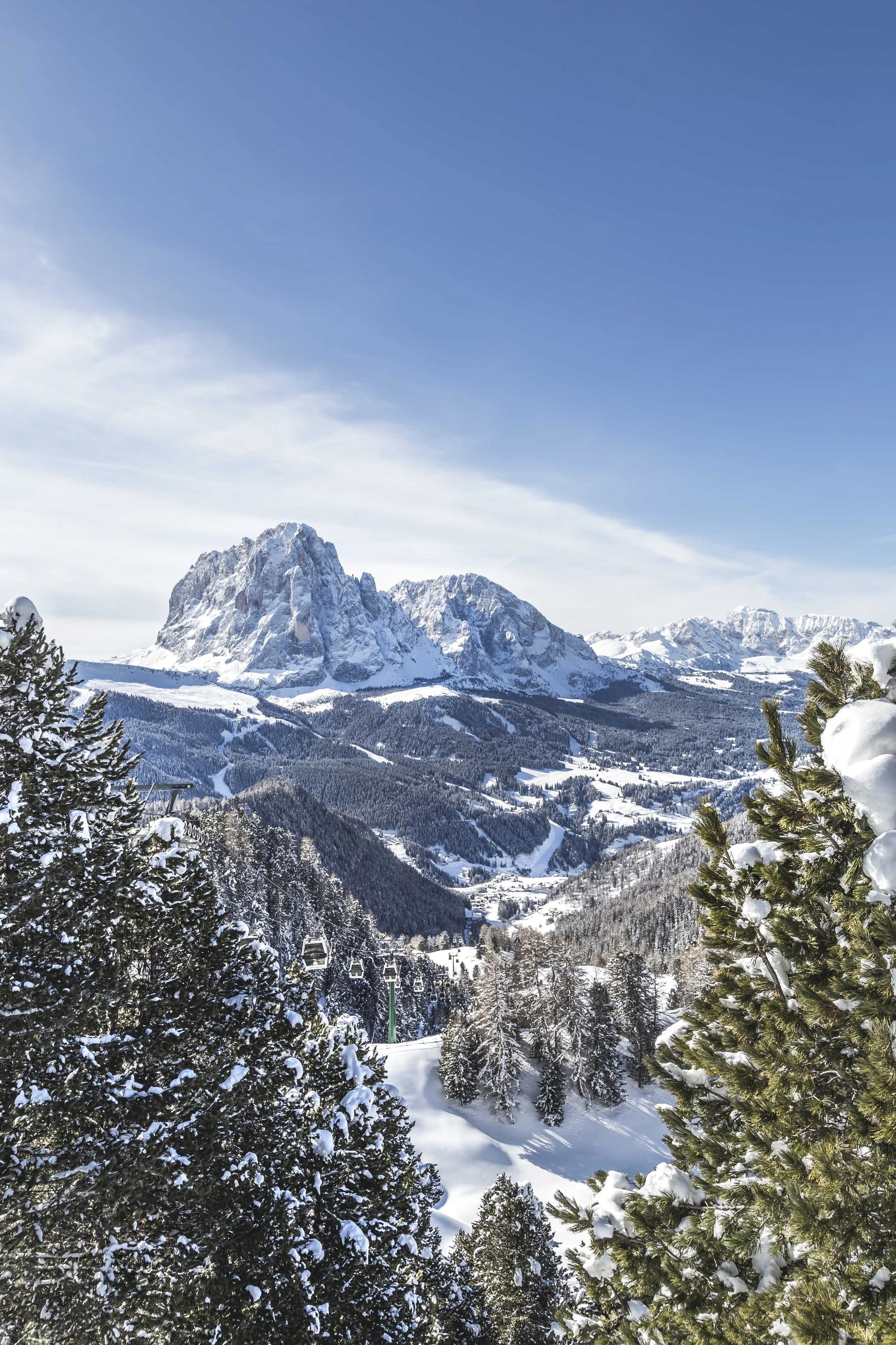Italy Hotel | Ski Hotel | Val Gardena |  UNESCO | Eco travel | eco hotel | landscape hotel | nature hotel | nature destination | room and wild | Col Raiser Dolomites Hotel | Almhotel Col Raiser 