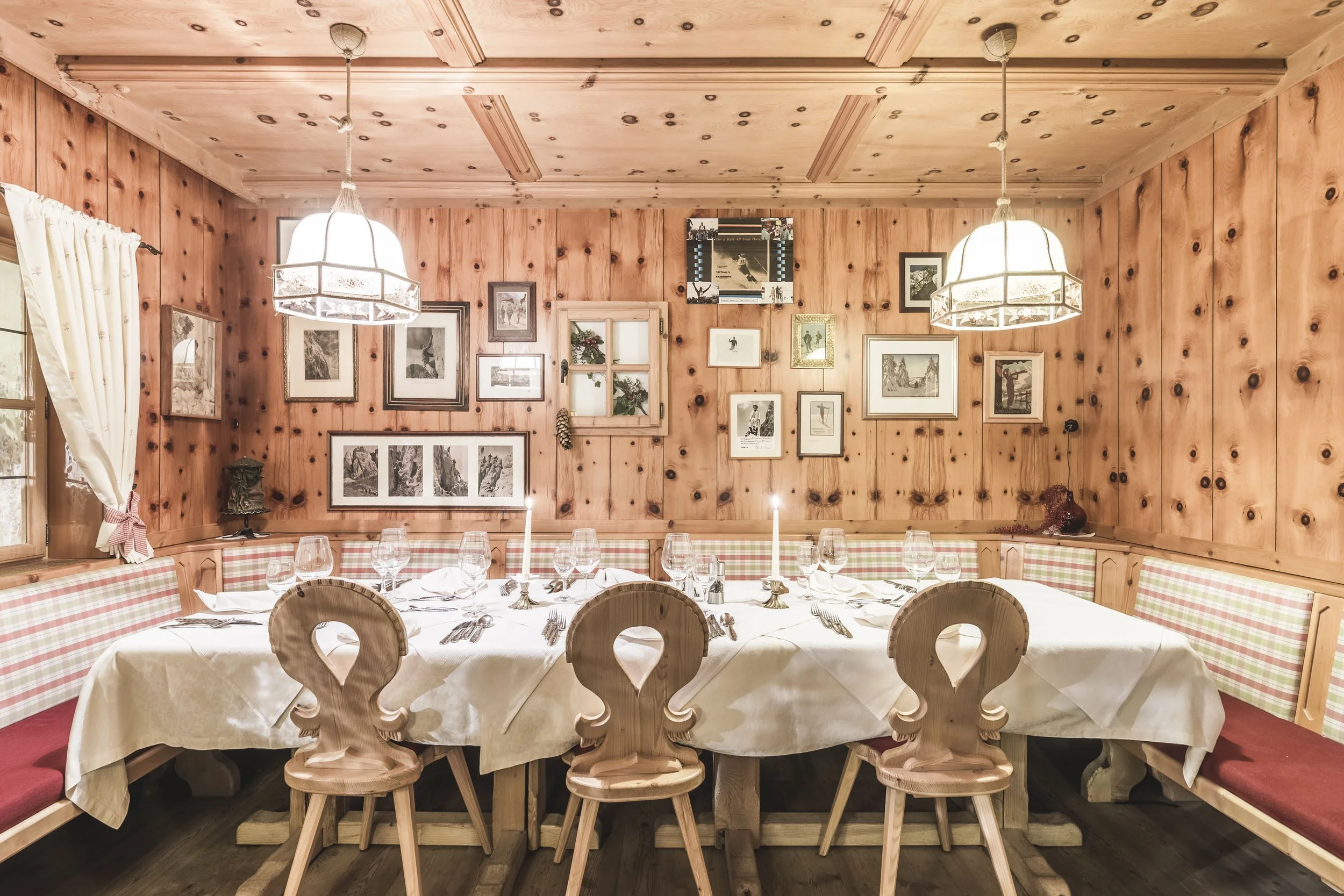 Italy Hotel | Ski Hotel | Val Gardena |  UNESCO | Eco travel | eco hotel | landscape hotel | nature hotel | nature destination | room and wild | Col Raiser Dolomites Hotel | Almhotel Col Raiser 