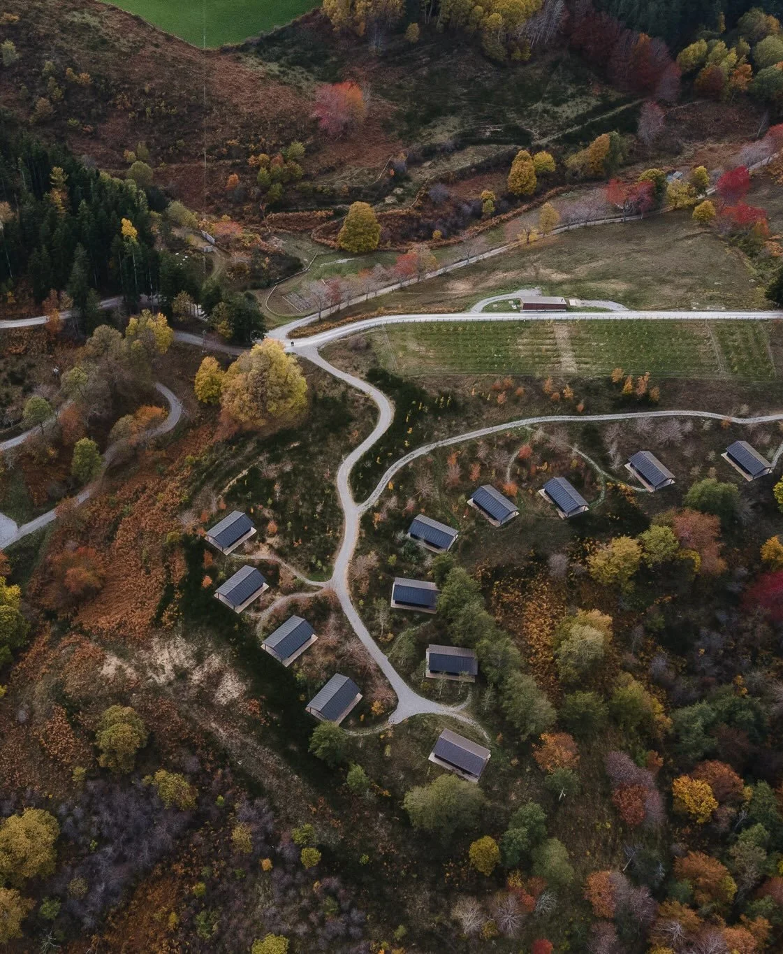 Tucked away in a protected 1,000-hectare WWF-affiliated nature reserve high in the Tuscan Apennines, Oasyhotel is a modern wilderness retreat built around deep ecological conservation. Sixteen minimalist wooden lodges, built using local oak and birch