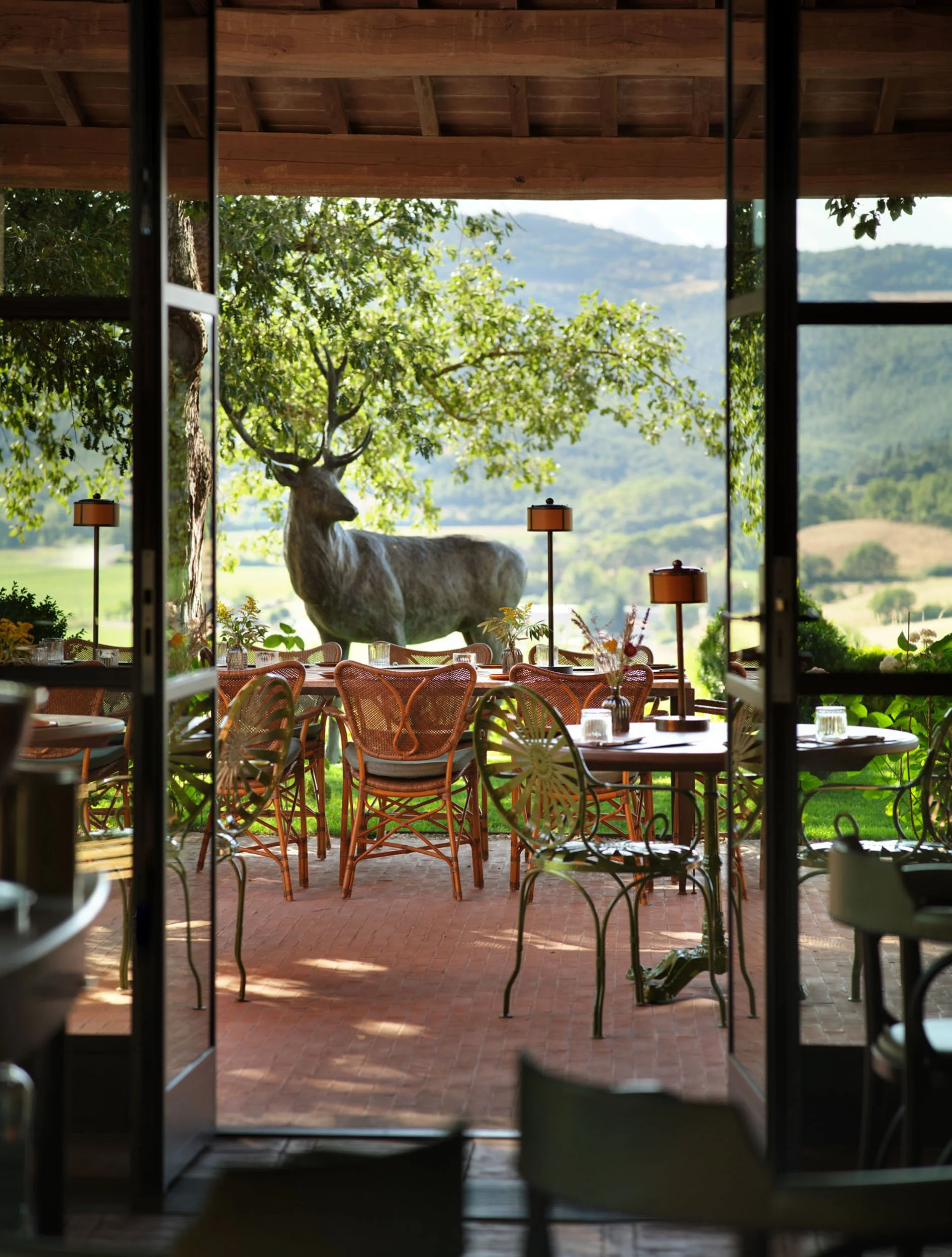 Castle Hotels | Italy Boutique Hotel | Umbria Hotel | Tuscany Hotel |  Agriturismo | Eco travel | eco hotel | landscape hotel | nature hotel | nature destination | room and wild | Reschio Umbria