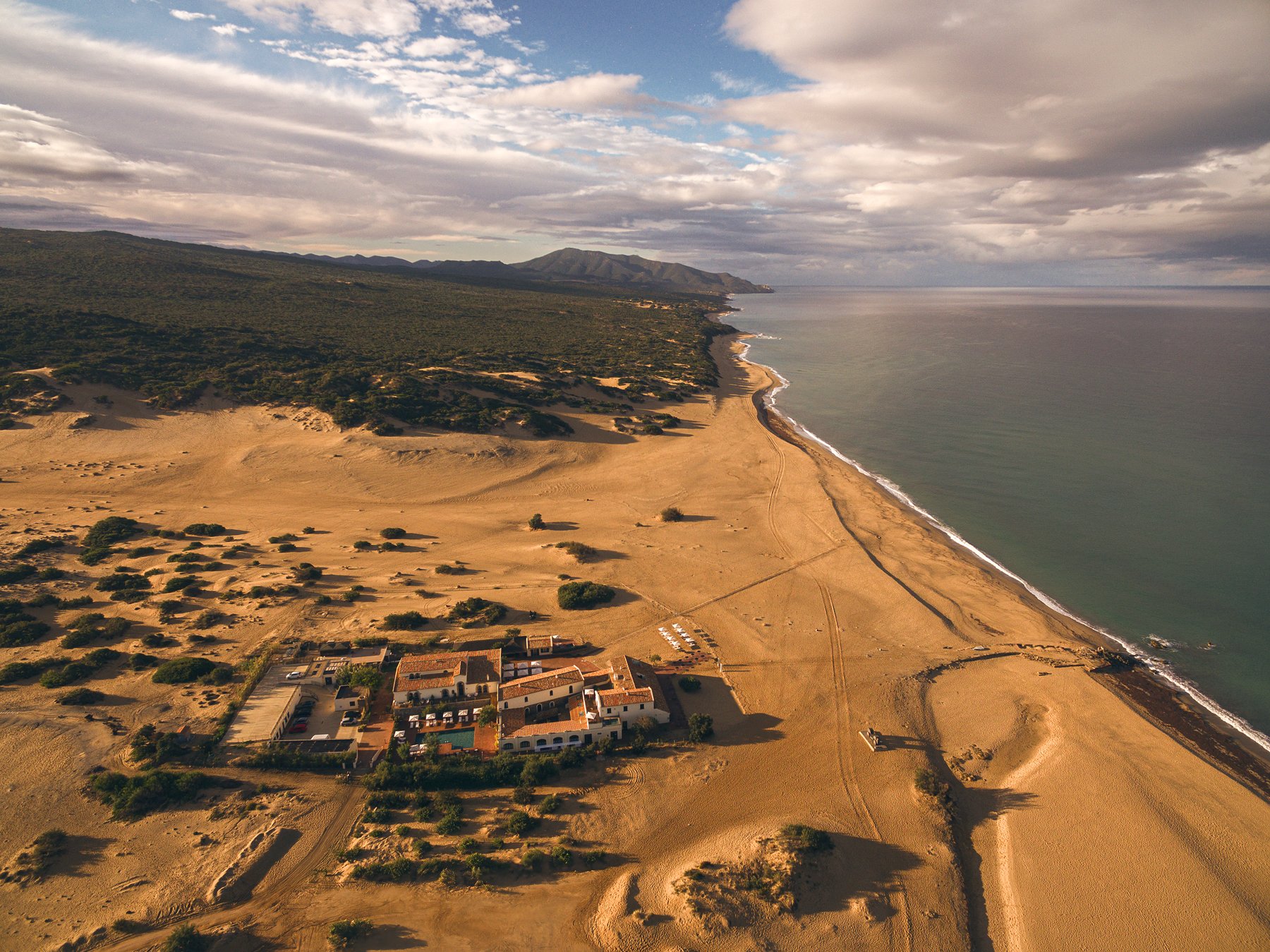 Eco travel | eco hotel | adventure hotel | landscape hotel | nature hotel | nature destination | room and wild |  | Italy luxury hotels | | Sardinia Hotel | La Dune Piscinas