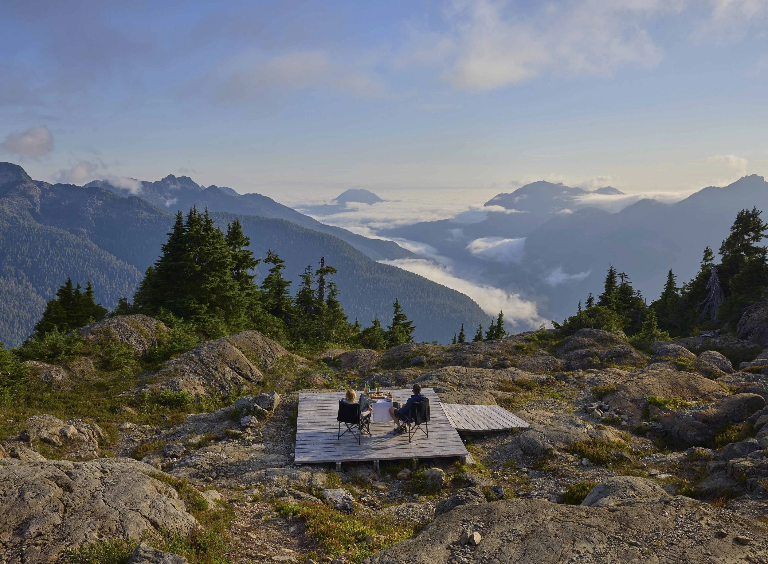 Experiential travel | Adventure hotel | adventure travel  | Eco travel | eco hotel | landscape hotel | nature hotel | nature destination | room and wild | Tofino | Canada luxury hotel | Clayoquot Wilderness Lodge