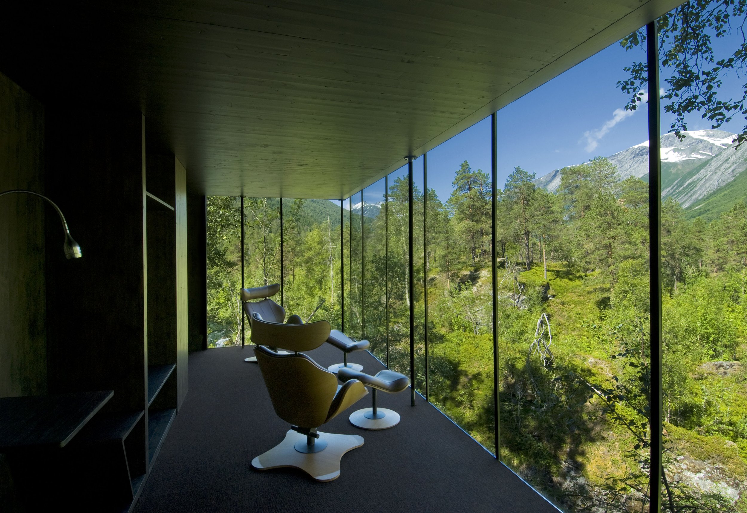 Norway Hotels | modern architecure | treehouse | Eco travel | eco hotel | adventure hotel | luxury hotel norway | landscape hotel | nature hotel | nature destination | room and wild |  Juvet Landscape Hotel