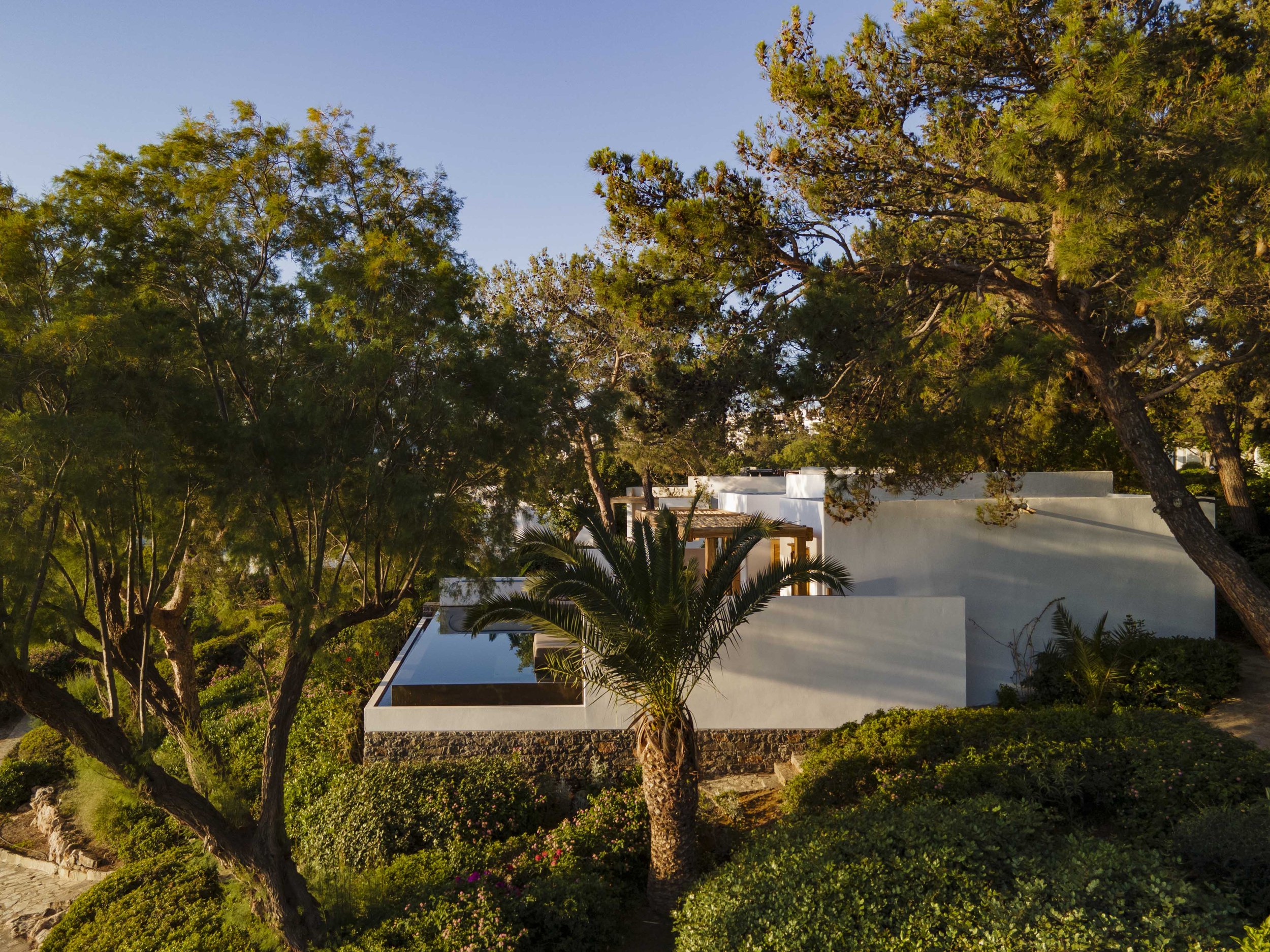 Greek Islands Hotels | Greece Hotels | Eco travel | eco hotel | Slow travel | landscape hotel | nature hotel | nature destination | room and wild | Crete boutique Hotel | design inspo | hotel architecture | hotel design | Minos Beach Art Hotel