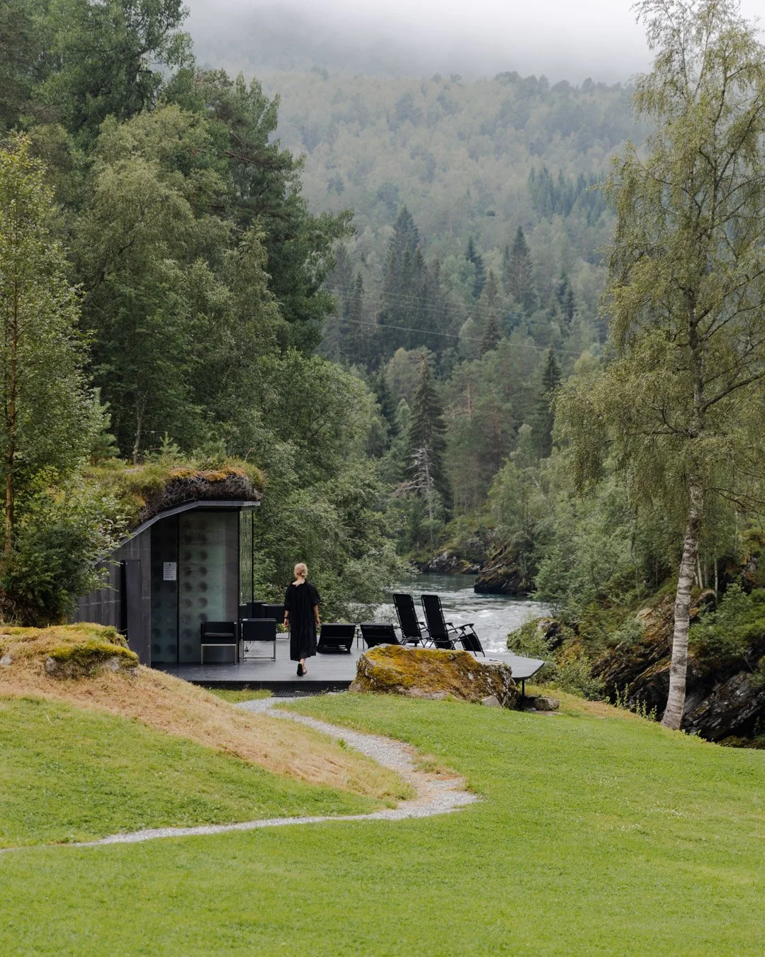 Fall Foliage | Norway hotel | Eco travel | eco hotel | Slow travel | landscape hotel | nature hotel | nature destination | room and wild | Juvet Landscape Hotel