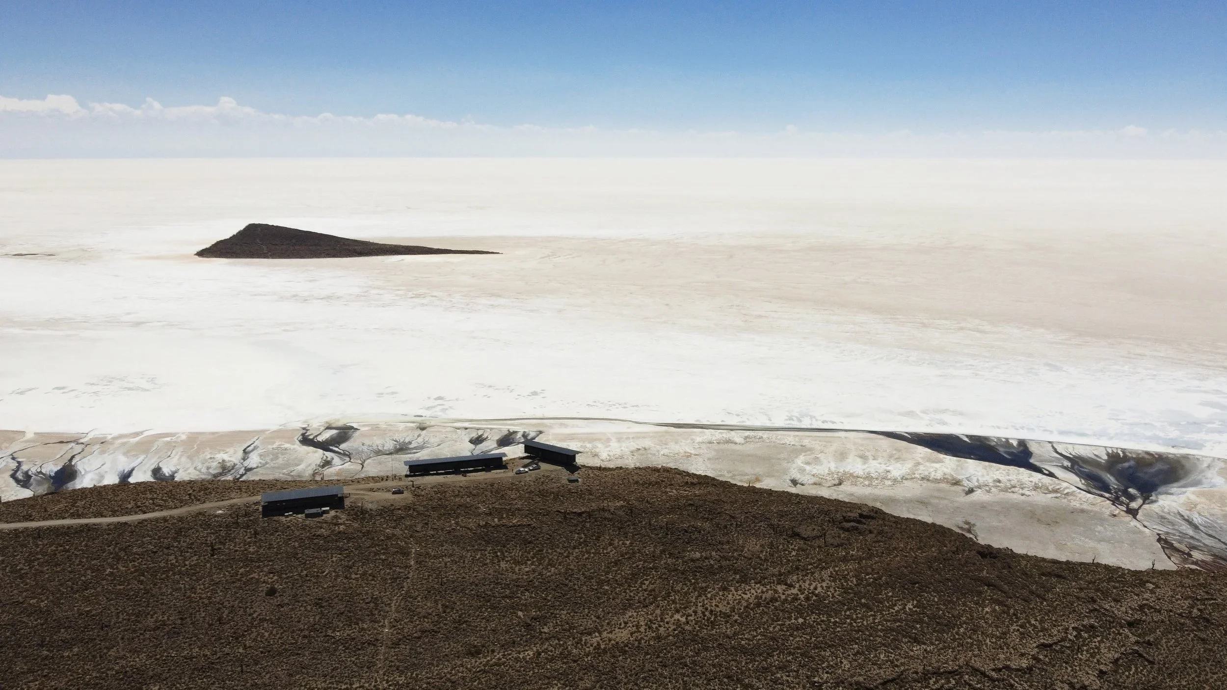 Experiential travel | Adventure hotel | adventure travel  | Eco travel | eco hotel | landscape hotel | nature hotel | nature destination | room and wild | Glamping | Bolivia luxury hotel | Uyuni Explora
