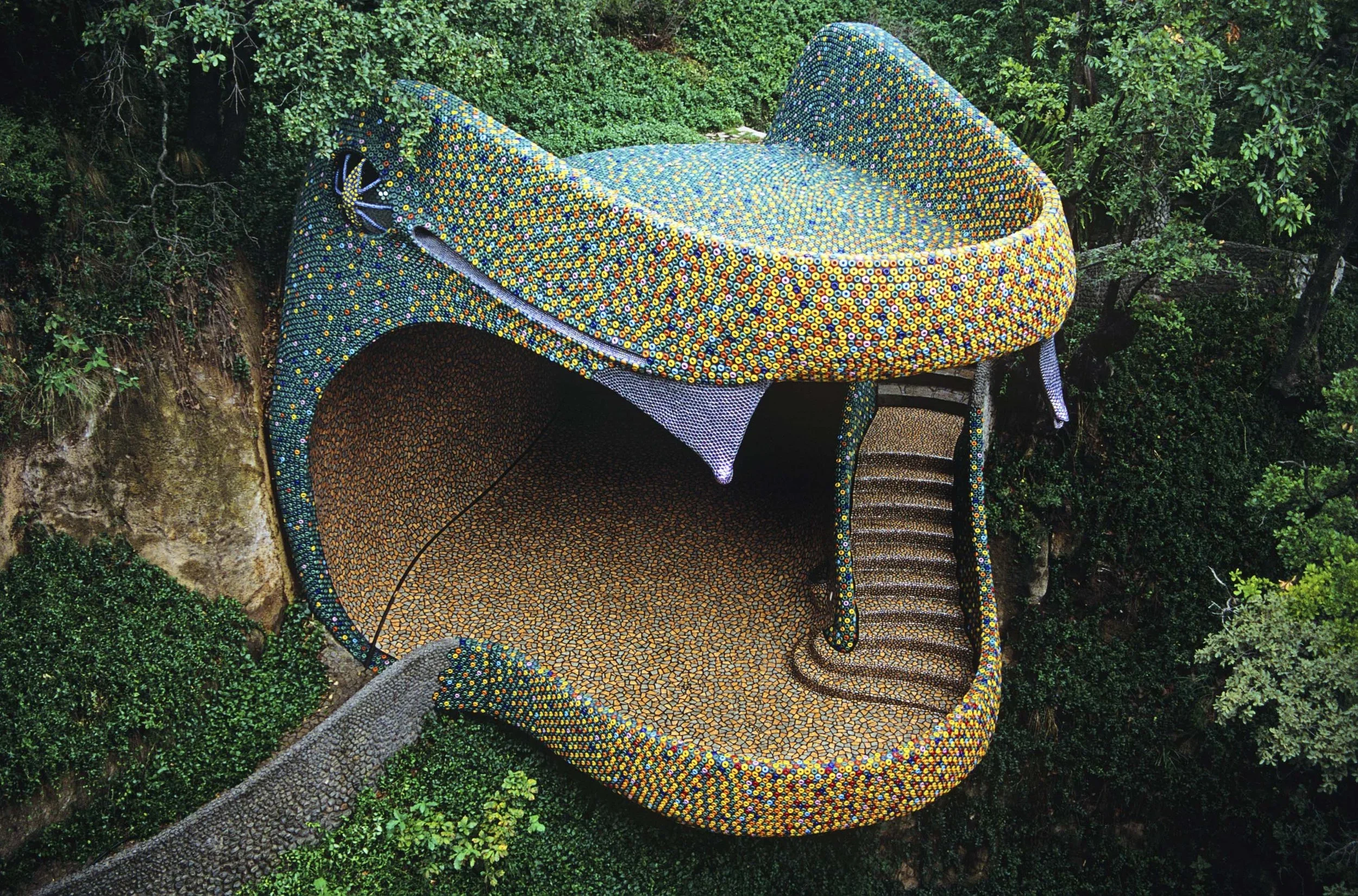 landscape architecture | Nature-inspired architecture | organic architecture | Eco travel | eco hotel | landscape hotel | nature hotel | nature destination | room and wild | luxury villa mexico city | El Nido de Quetzalcoatl | Javier Senosiain