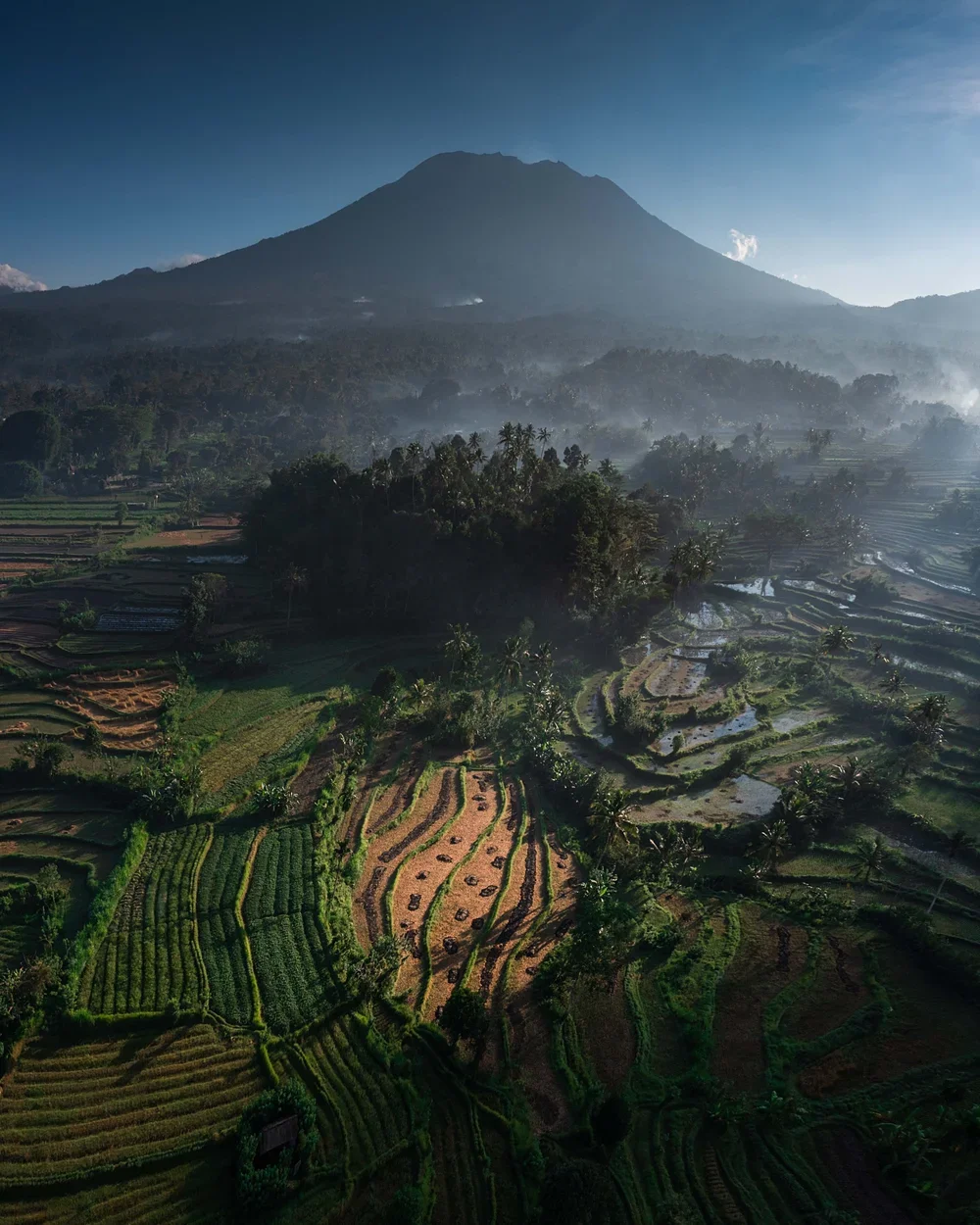 wellness hotel | self care | Mount Agung | Bali hotel | mindfulness | colour theory | colour psychology | Eco travel | eco hotel | landscape hotel | nature hotel | nature destination | room and wild | luxury hotel | Samanvaya