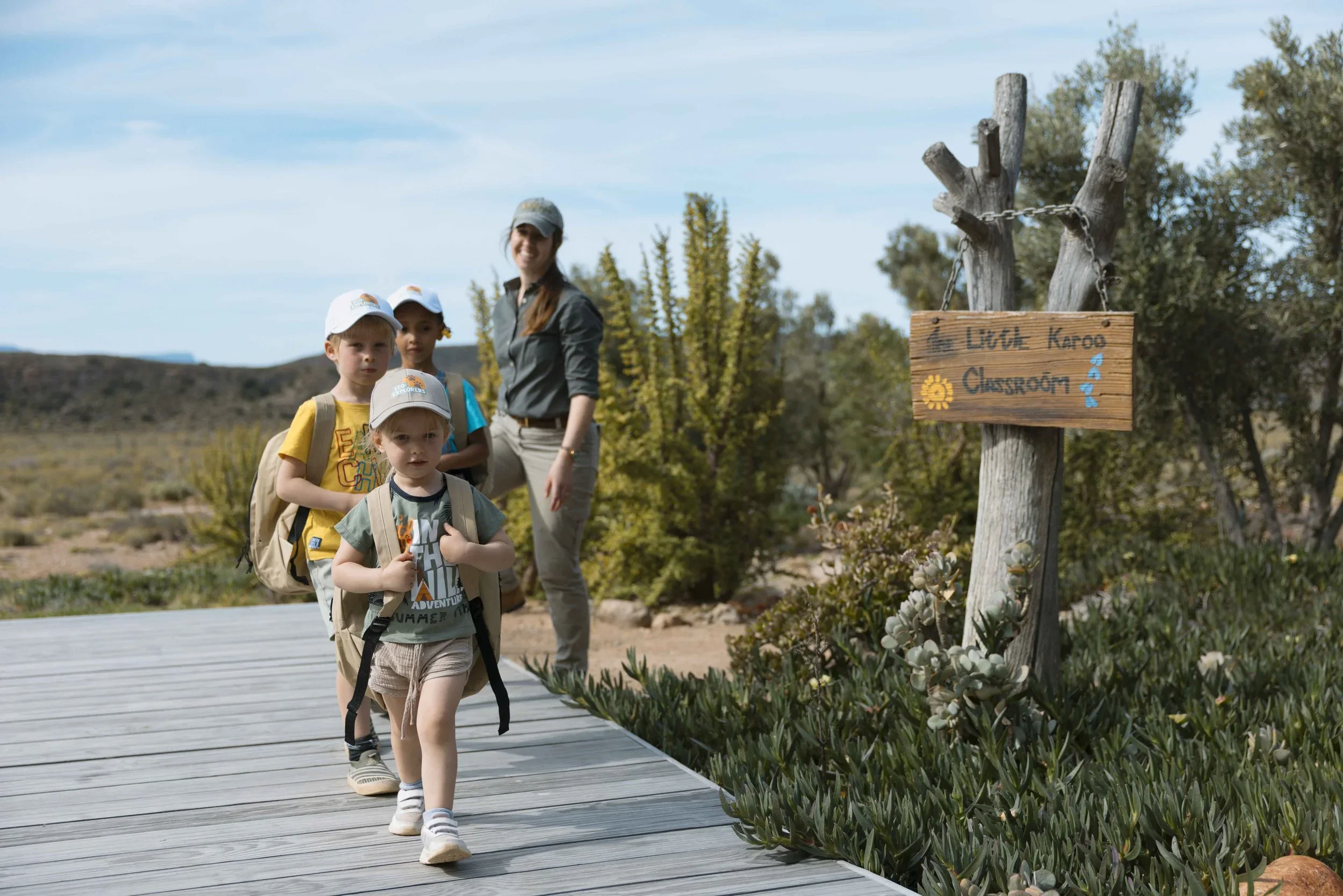 Family Hotels | Multigenerational travel | family travel| Eco travel | eco hotel | Slow travel | landscape hotel | nature hotel | nature destination | room and wild | South Africa luxury Hotel | Safari Hotel | Sanbona Wildlife Reserve