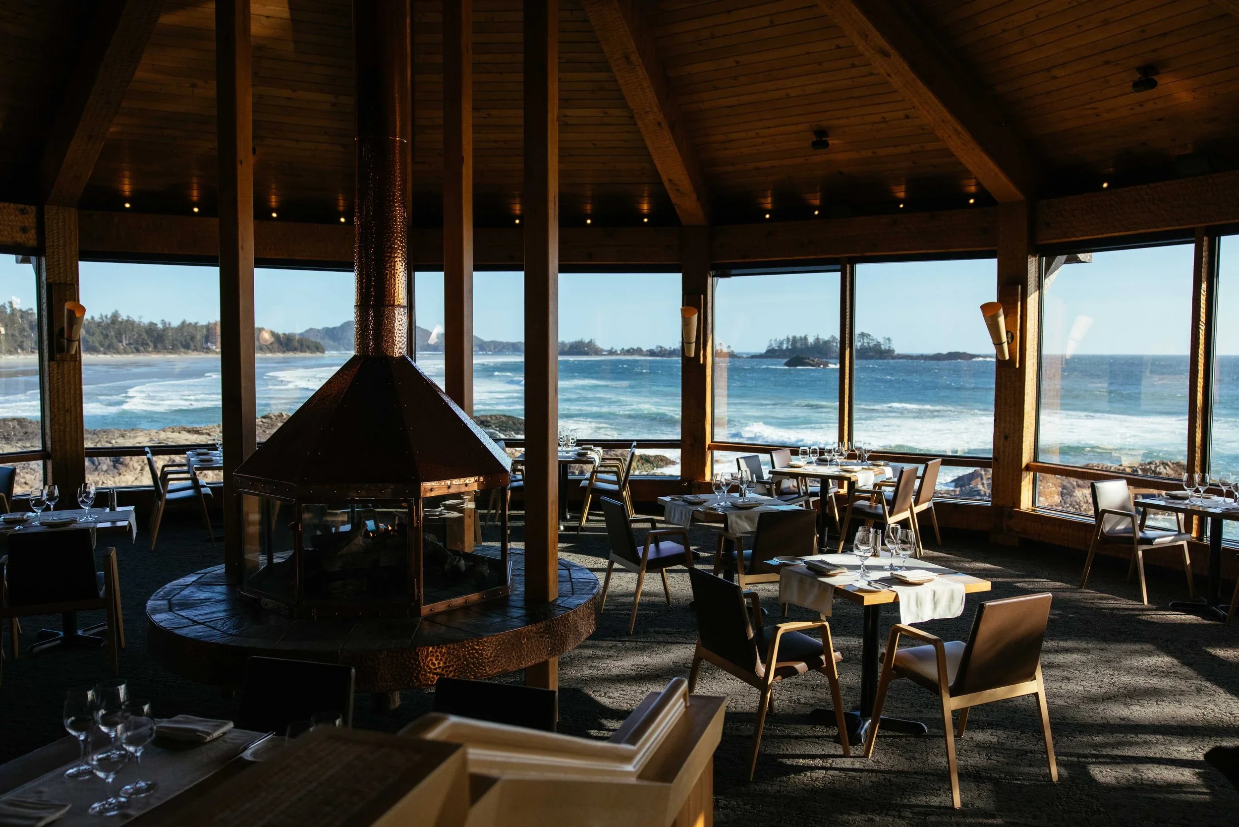 Canada Hotels | Tofino Hotels | nature destination | Landscape Hotels | Nature Hotels | Room and Wild | Charles Mcdiarmid | The Wickaninnish Inn