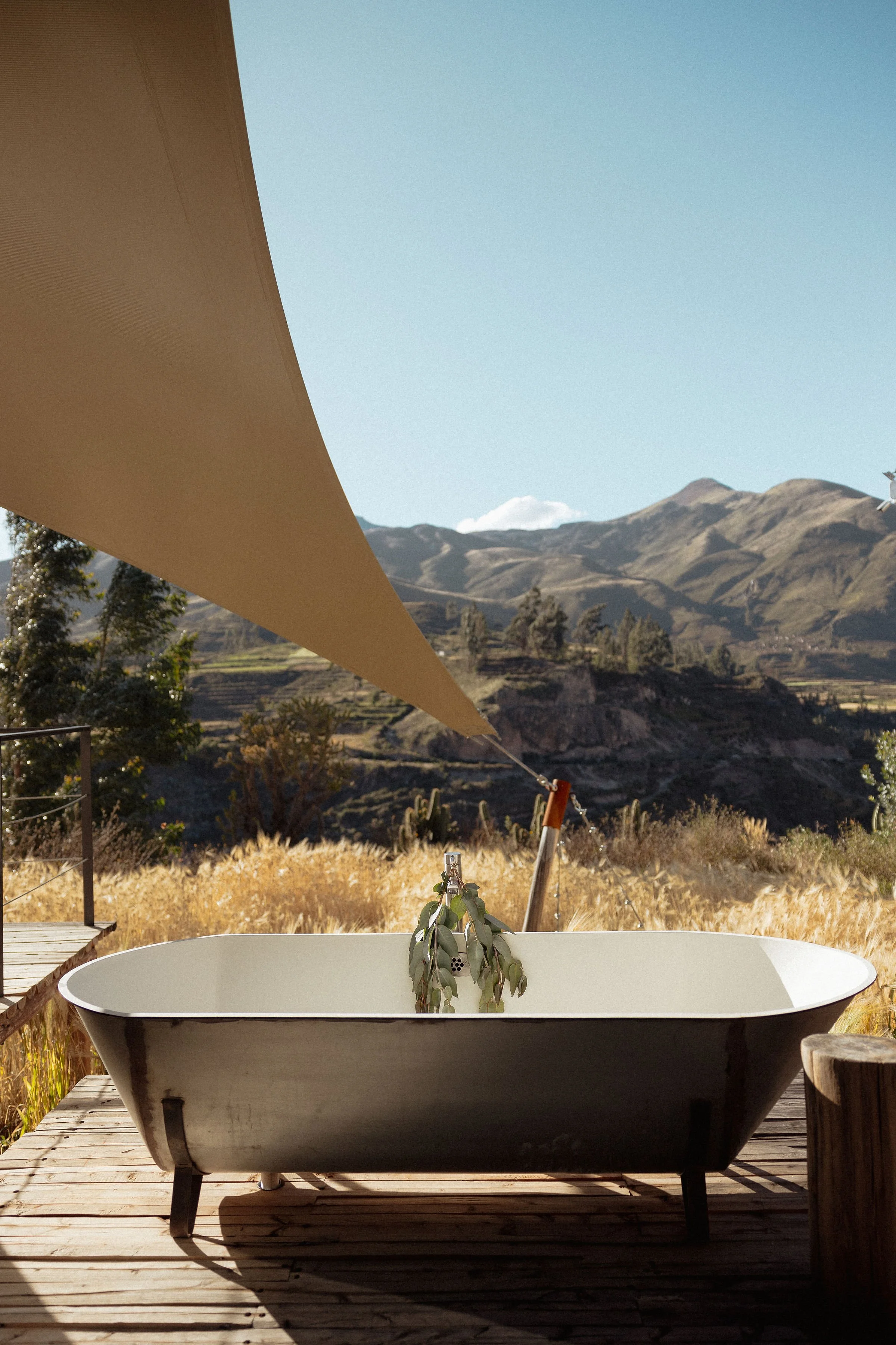 Adventure hotel | Peru hotel | The Andes | Eco travel | eco hotel | landscape hotel | nature hotel | nature destination | room and wild | conservation | Colca Valley | Puqio