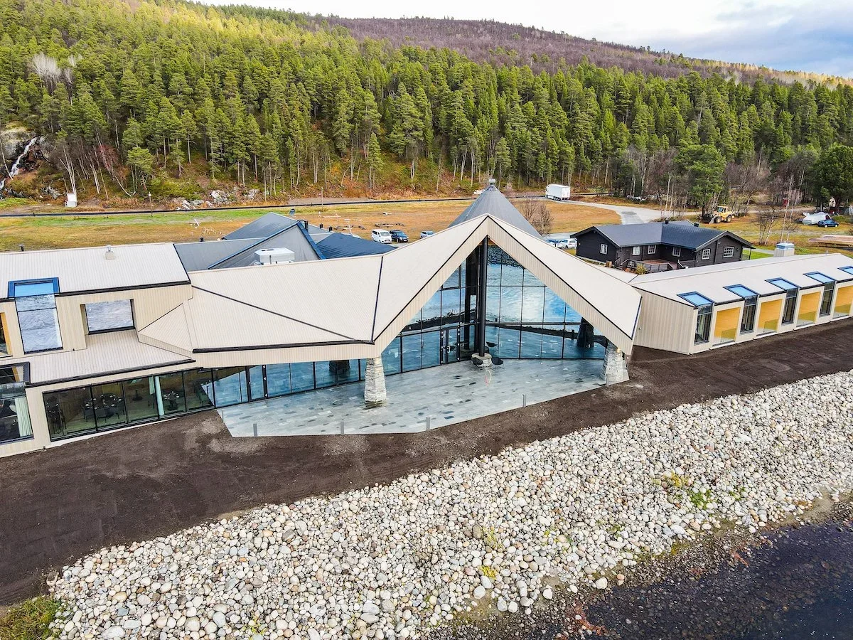 luxury hotel Norway | immersive experiences | creative travel | Eco travel | eco hotel | landscape hotel | nature hotel | nature destination | room and wild | Alta Norway | Sorrisniva Arctic Wilderness Lodge