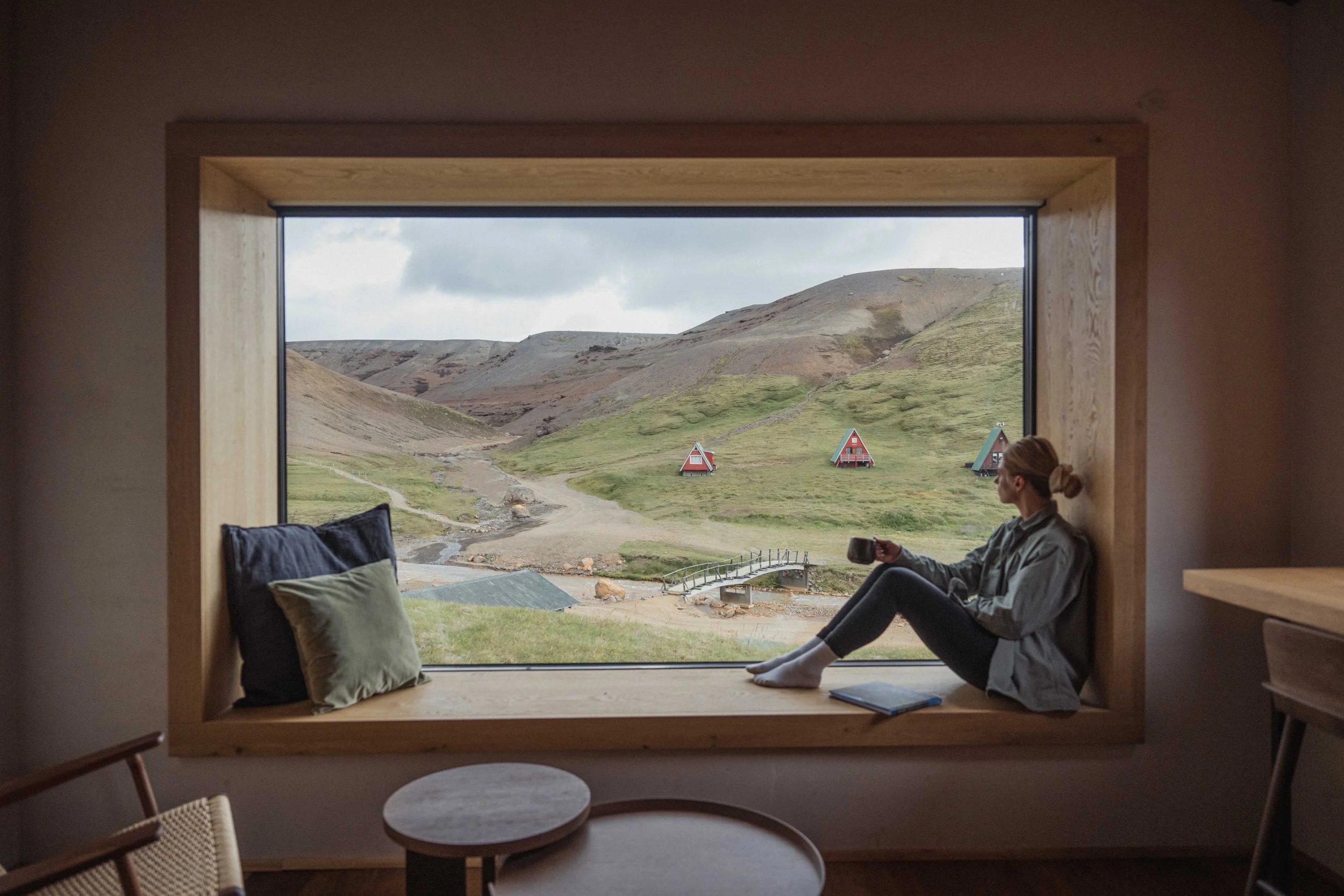 Eco travel | eco hotel | adventure hotel | | landscape hotel | nature hotel | nature destination | room and wild | luxury hotel Iceland | Stargazing | Highland Base