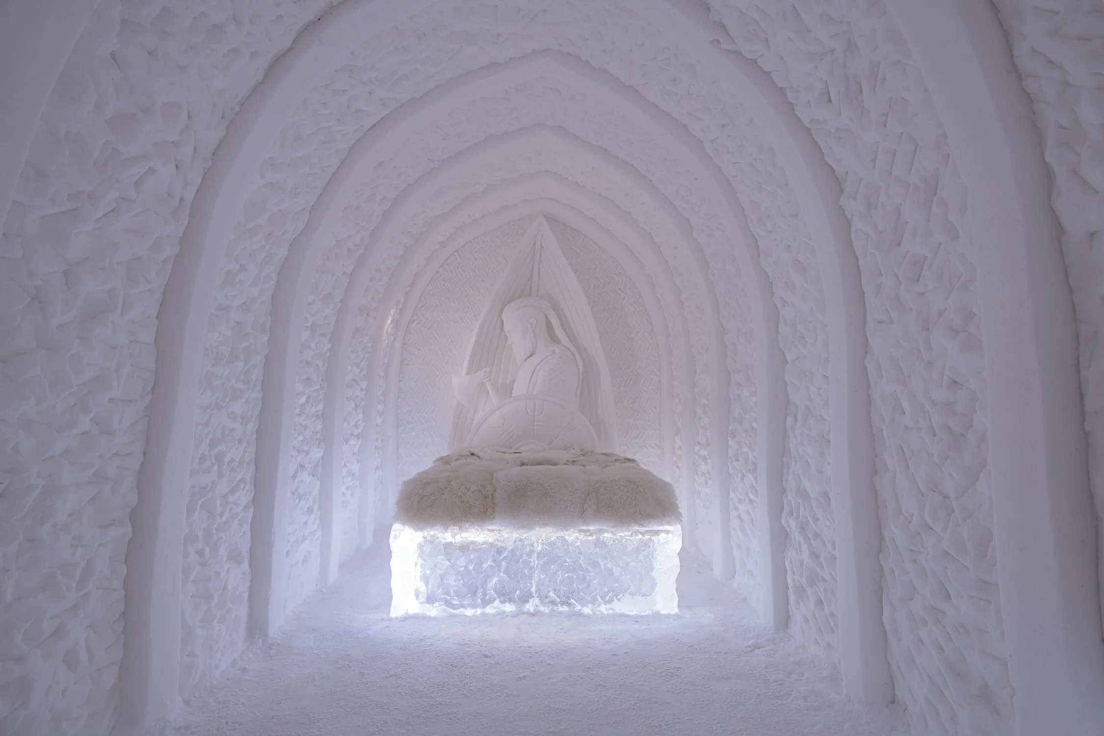 luxury hotel Norway | immersive experiences | creative travel | Eco travel | eco hotel | landscape hotel | nature hotel | nature destination | room and wild | Alta Norway | Sorrisniva Arctic Wilderness Lodge