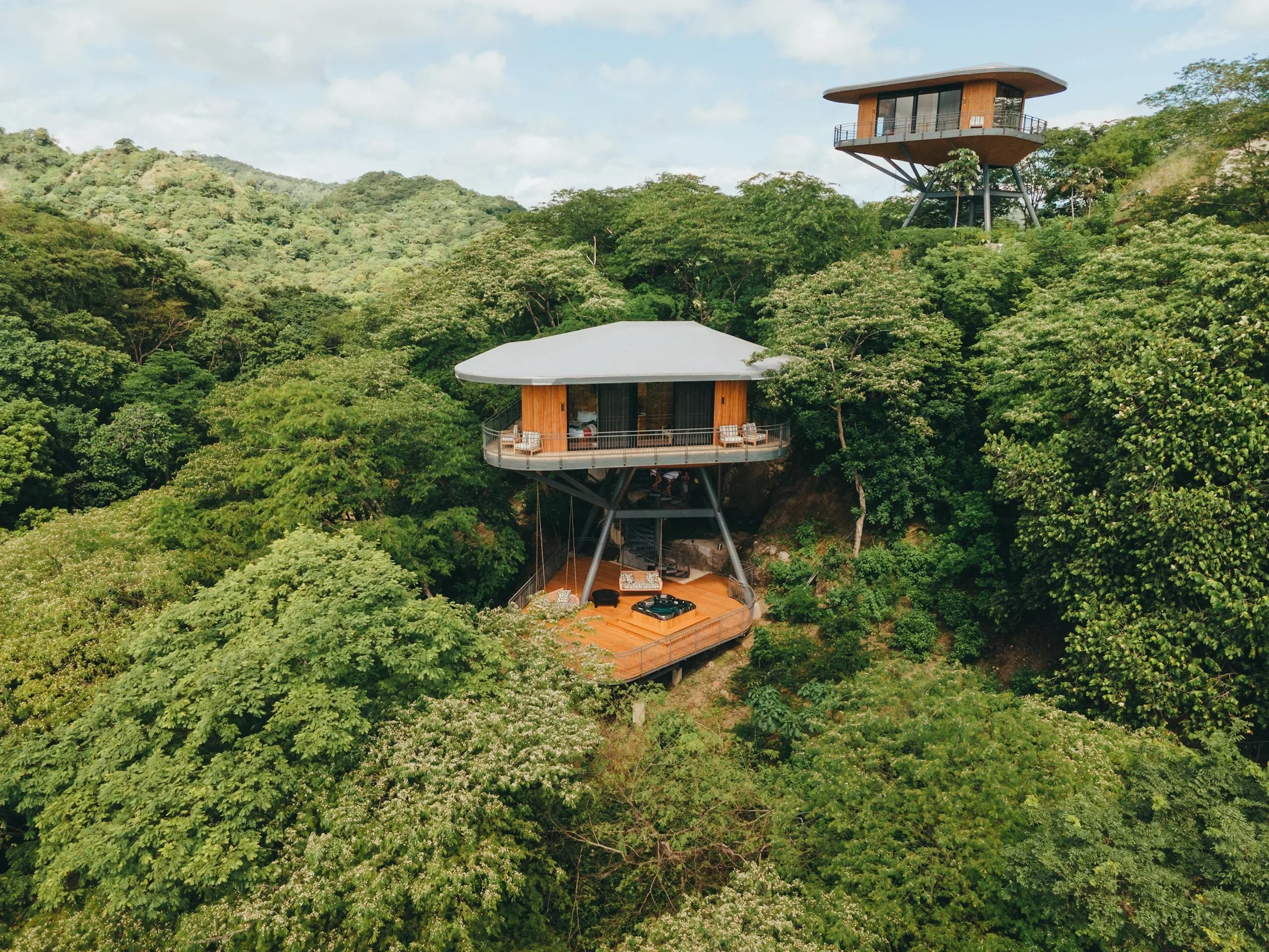 Family Hotels | Multigenerational travel | family travel| Eco travel | eco hotel | Slow travel | landscape hotel | nature hotel | nature destination | room and wild | costa rica boutique Hotel | Costa Rica treehouse | Suitree Experience Hotel