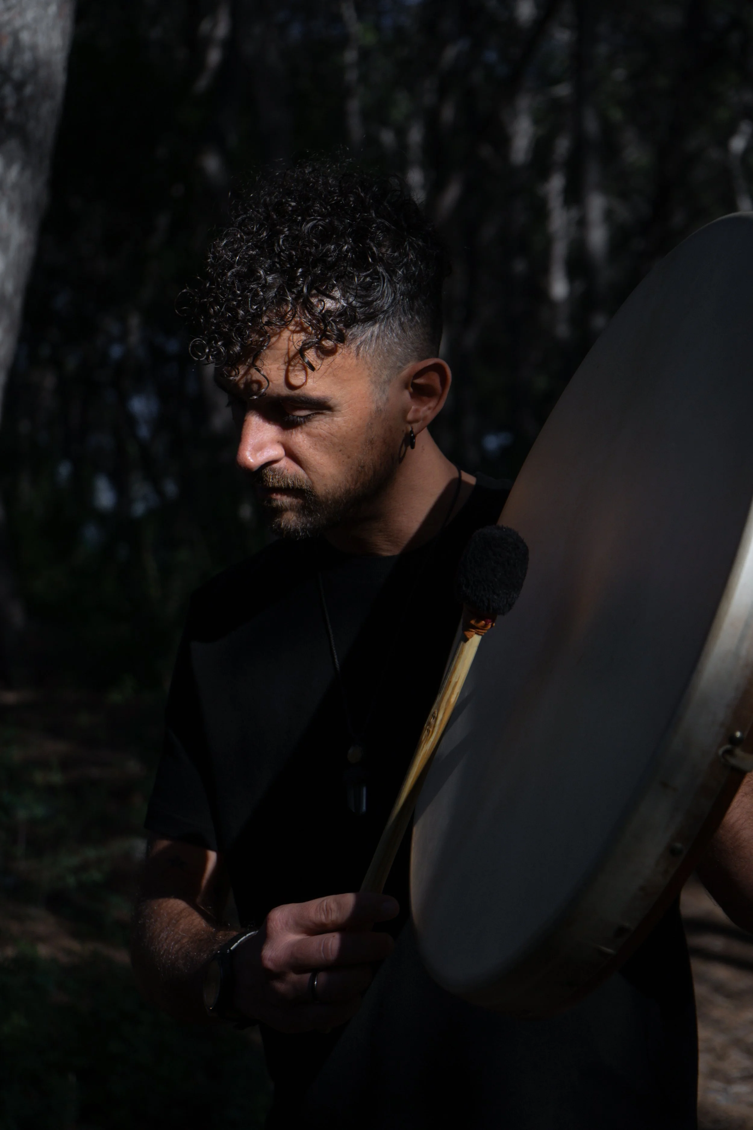 Fabio Florido | sound healing | vibroacoustic therapy | sound therapy | wellness | mindfullness | sound bath | Eco travel | eco hotel | Slow travel | landscape hotel | nature hotel | nature destination | room and wild naturals