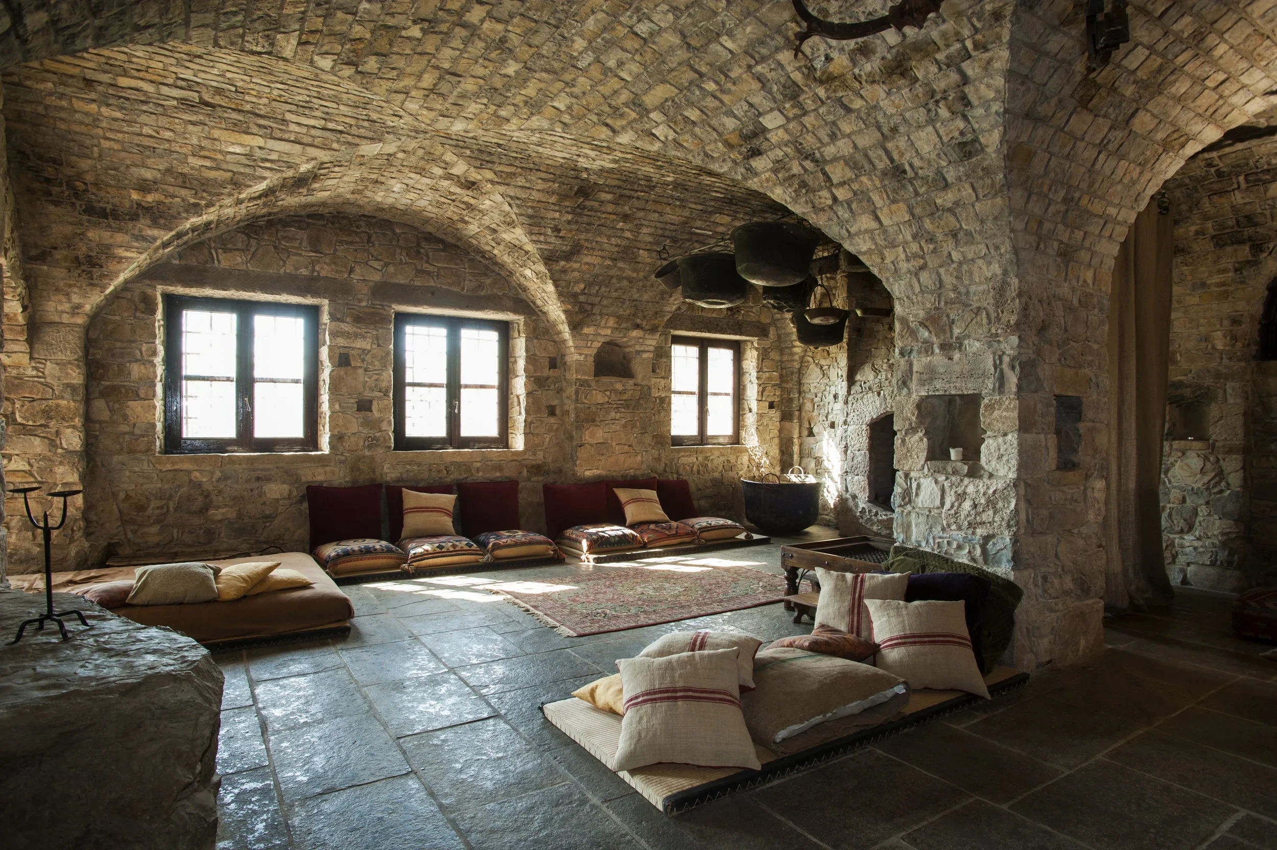 Italy Hotels | Quiet Luxury  | wellness travel | mindfulness | Eco travel | eco hotel | Slow travel | landscape hotel | nature hotel | nature destination | room and wild | Umbria | Eremito Hotelito del Alma