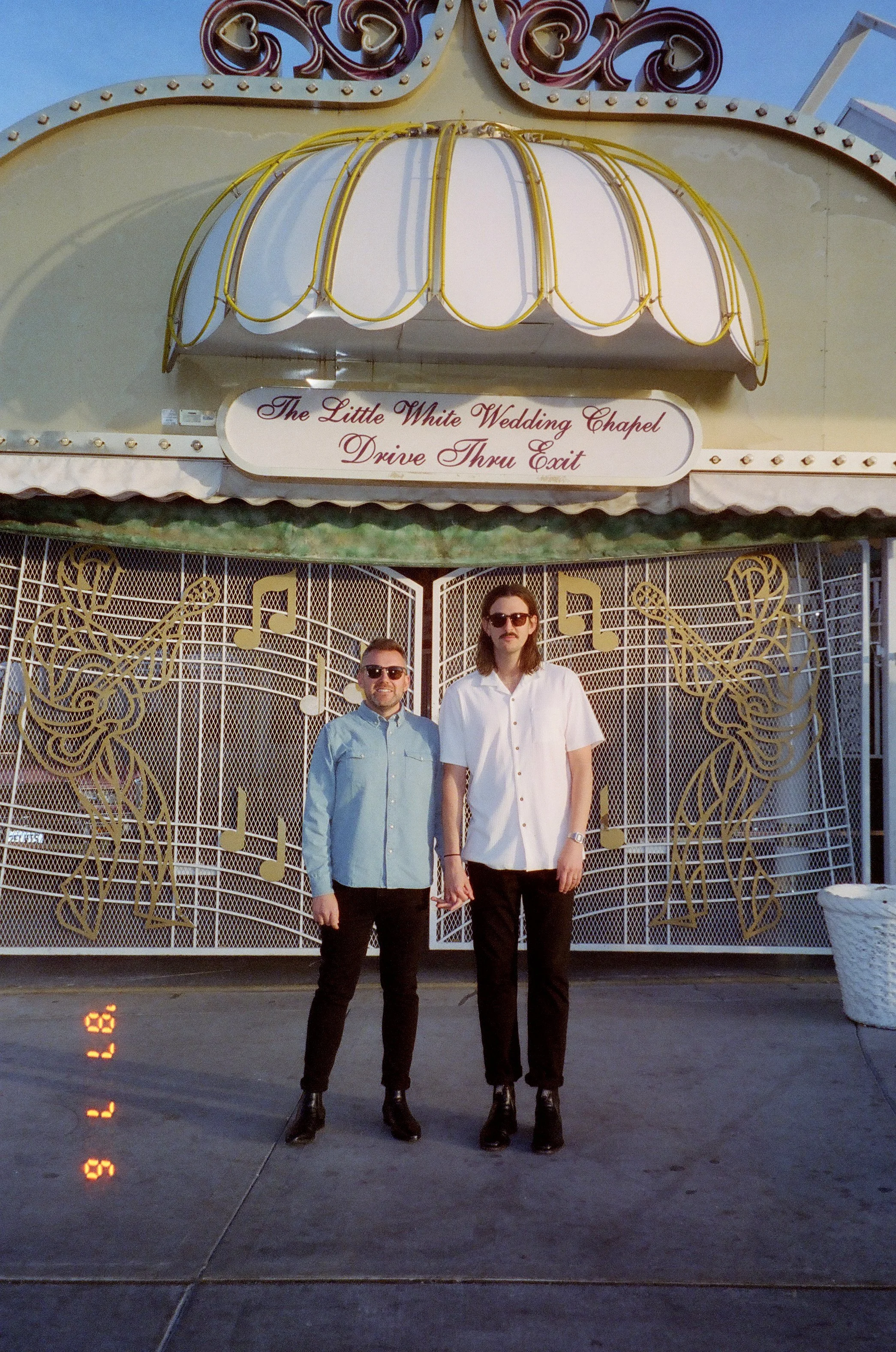 RUSS+JONNO-CINEMA800.3.JPG