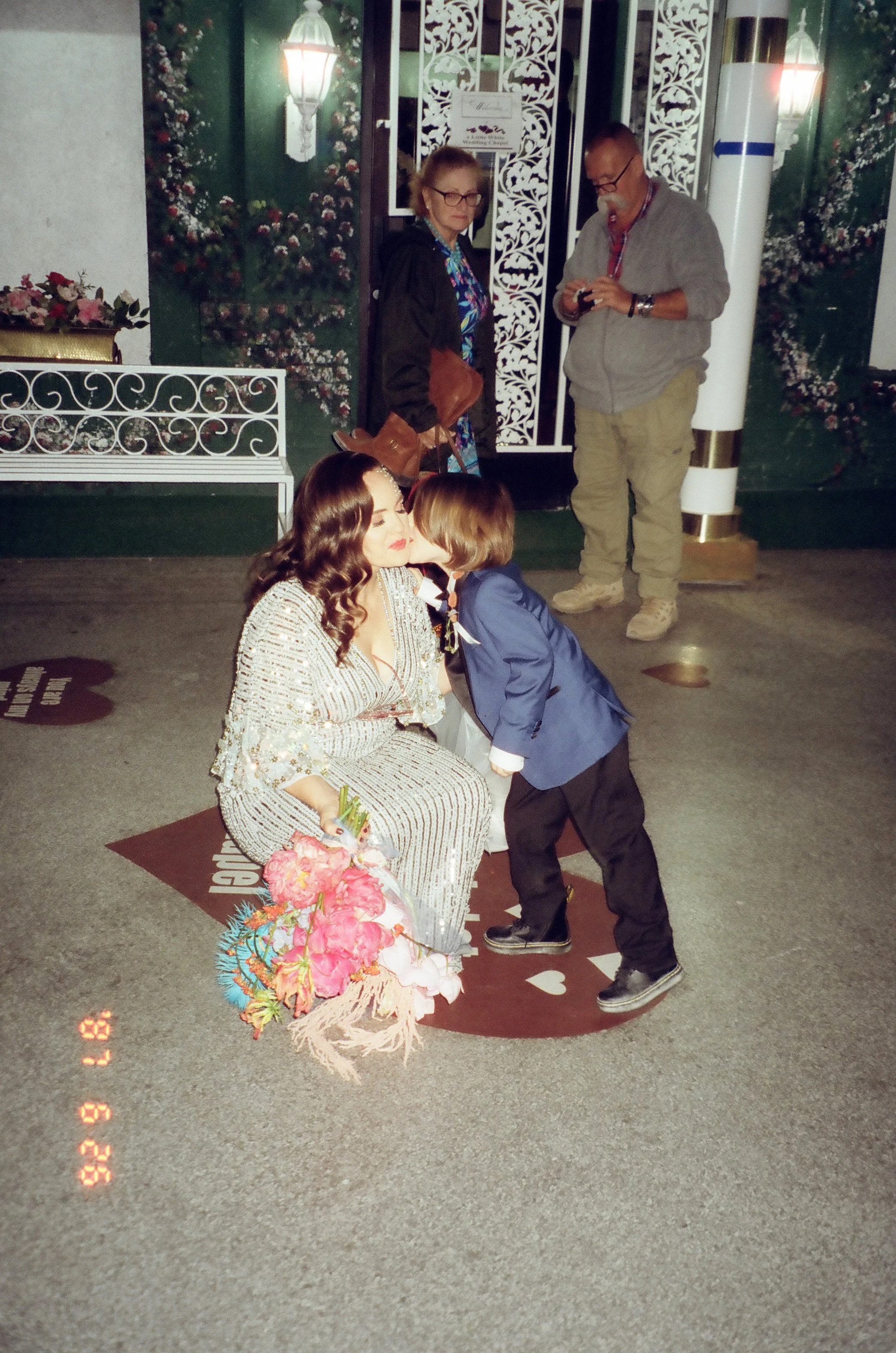 MEGAN+JON-CINE400D.12.JPG
