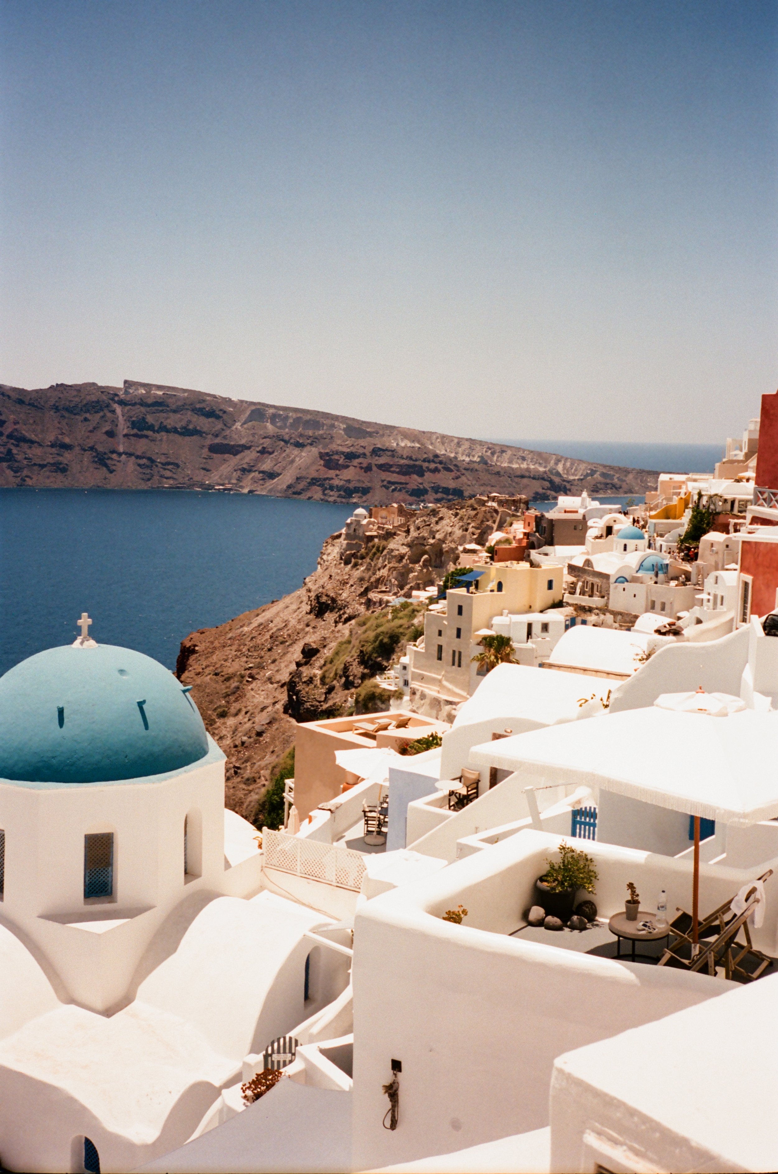 Santorini-Portra400-16.jpg