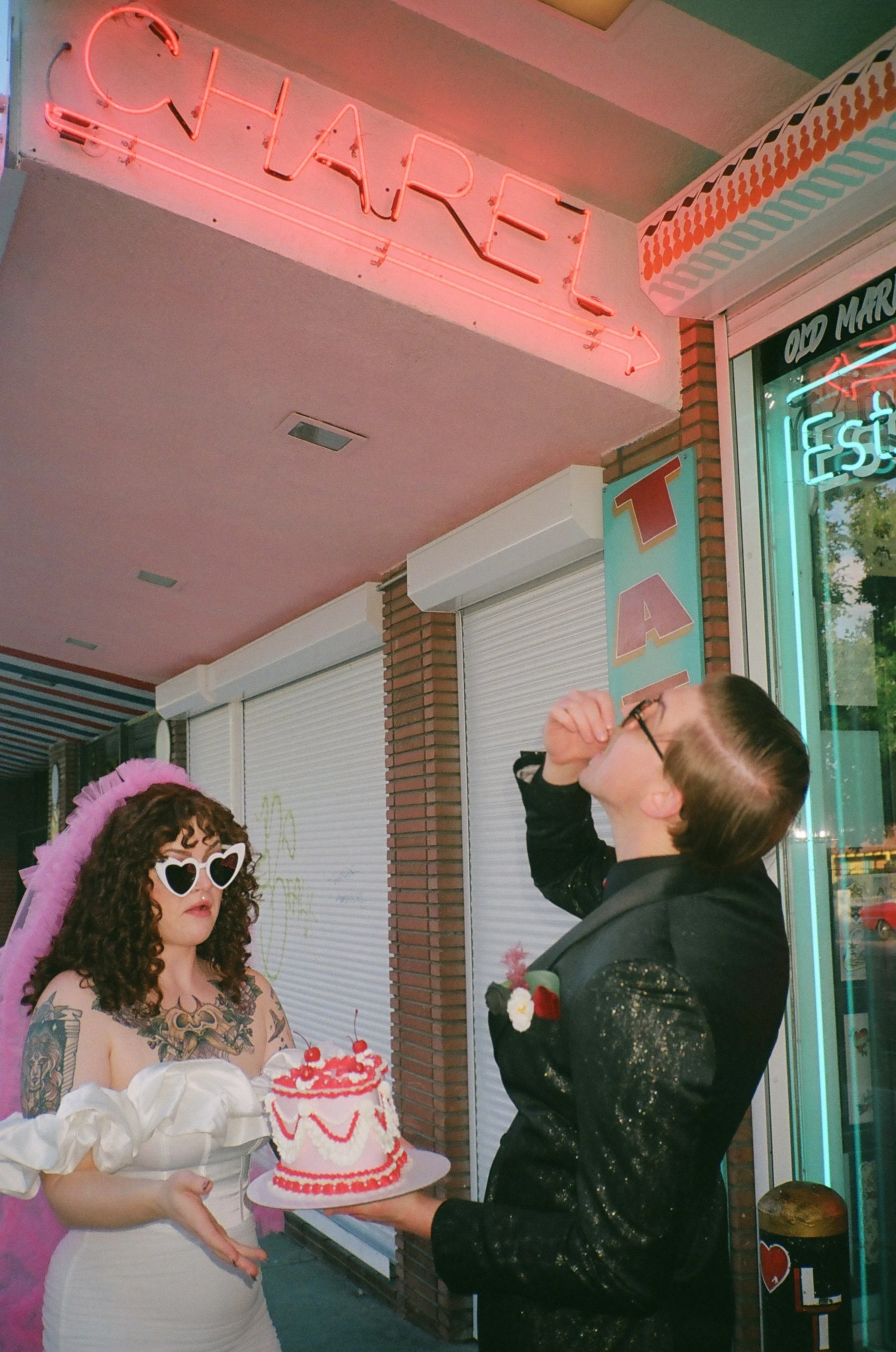 CONTAX-ALEXIZ+RICHARD-FUJI400-35.JPG