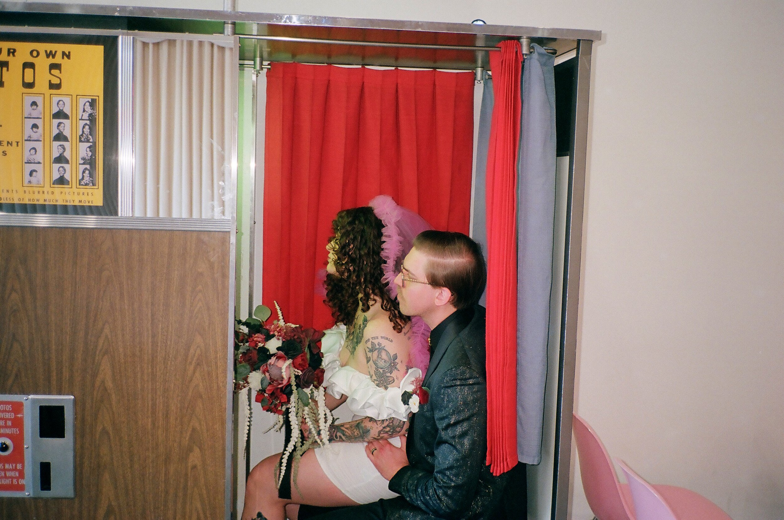 CONTAX-ALEXIZ+RICHARD-FUJI400-2-27.JPG
