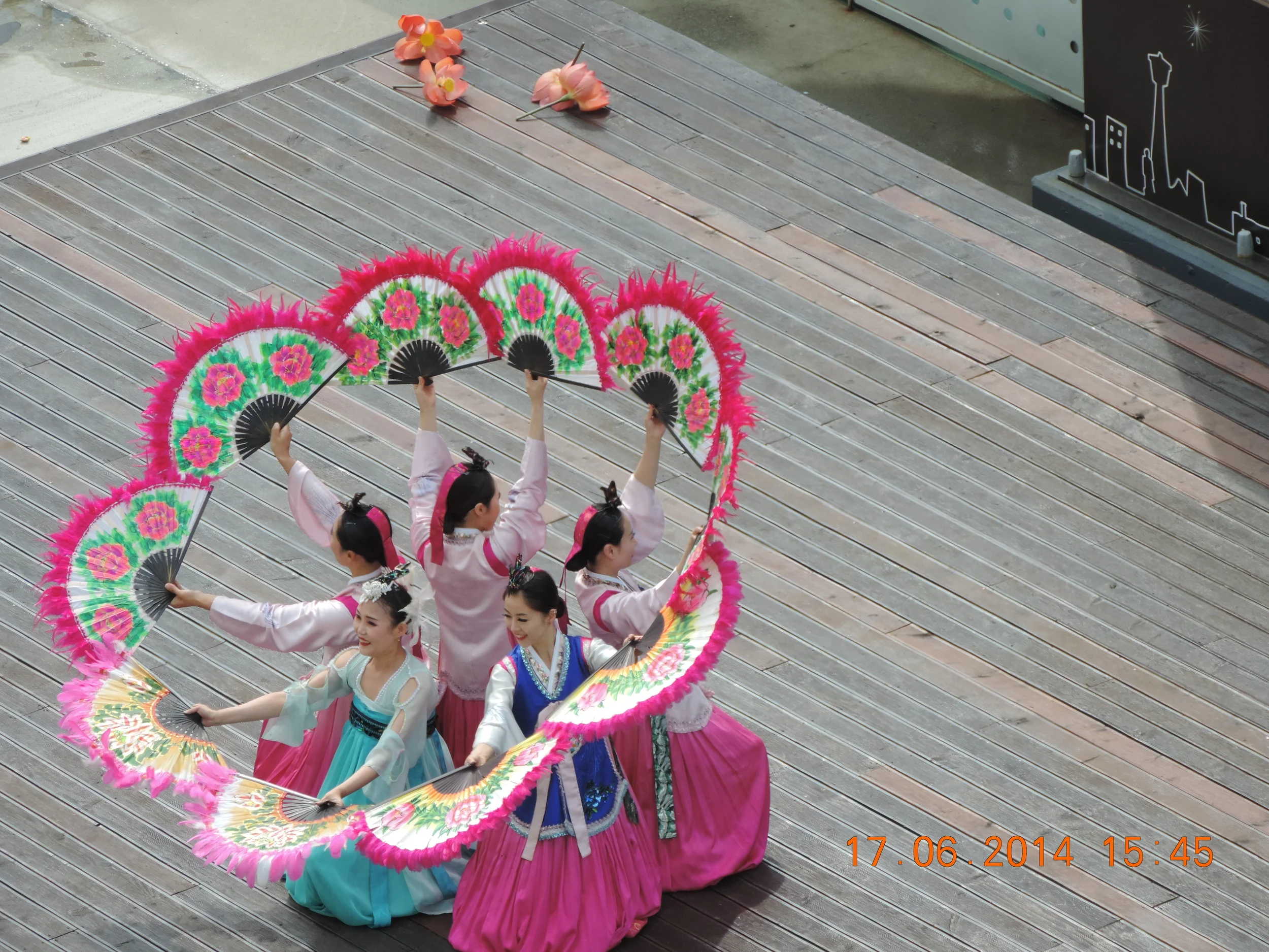 DSCN0957.JPG