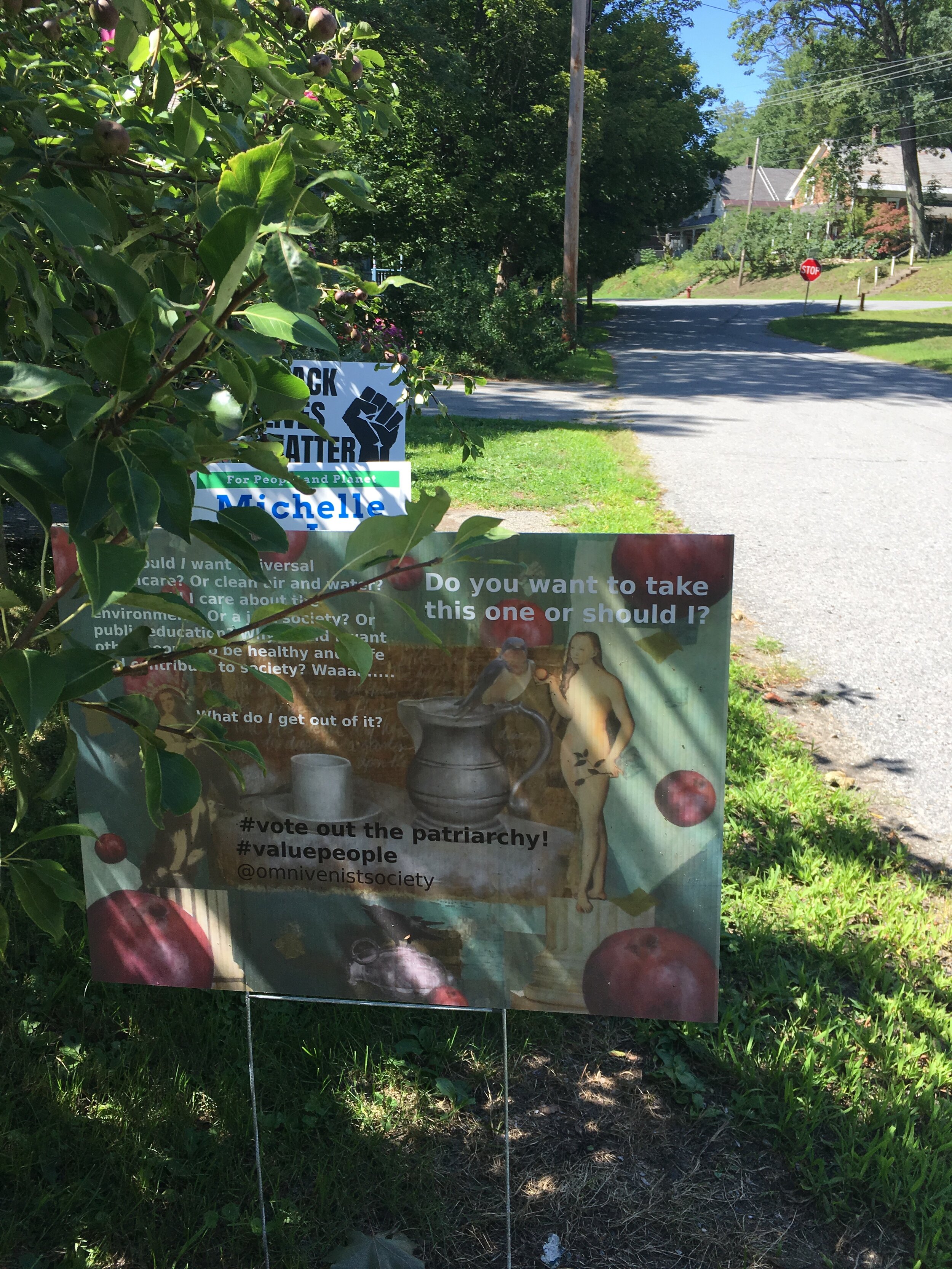 Sign on Vermont road for Omnivenist Society
