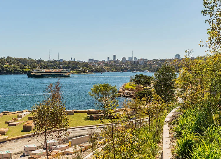 The headland at Barangaroo Reserve under construction. Image: Hamilton Lund, via Barangaroo Delivery Authority http://barangaroo.com/news-media/image-gallery/barangaroo-reserve.aspx 