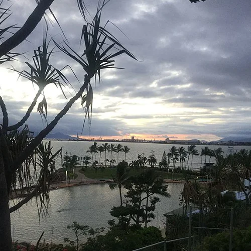 "Sunrise at Kissing Point". Image: Brenda Murphy via Wikimedia Commons.