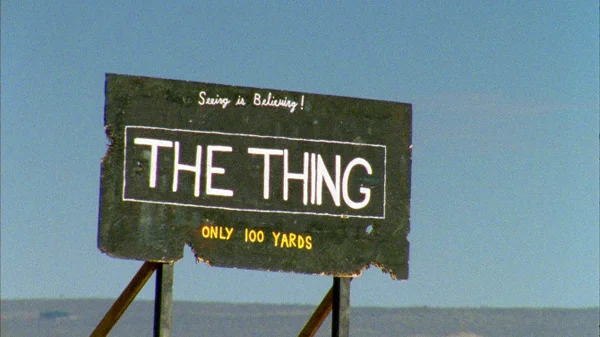 sign-filmstill_resize.jpg