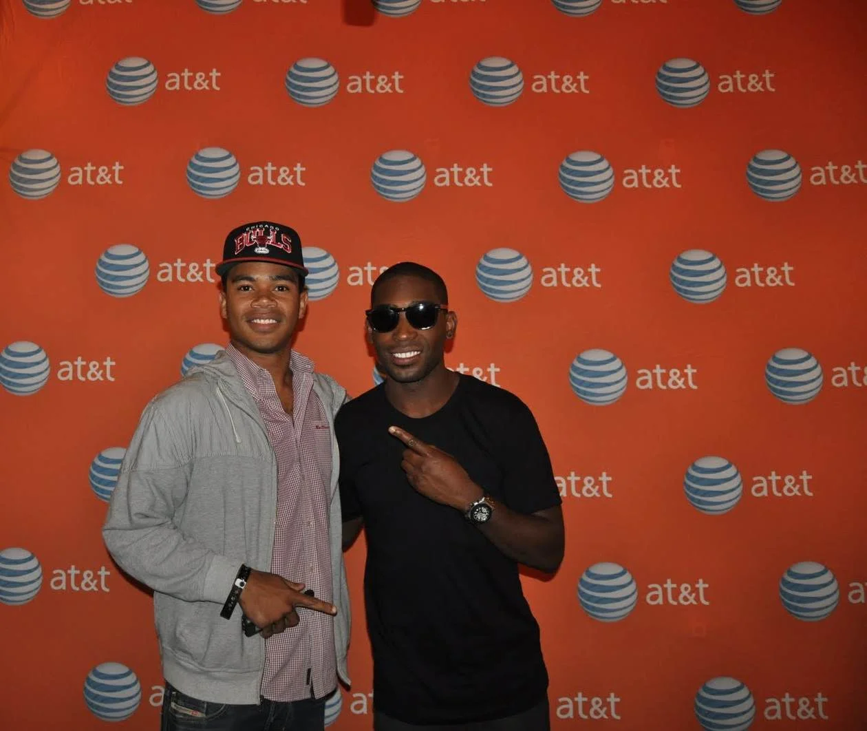 JONESY + TINIE TEMPAH