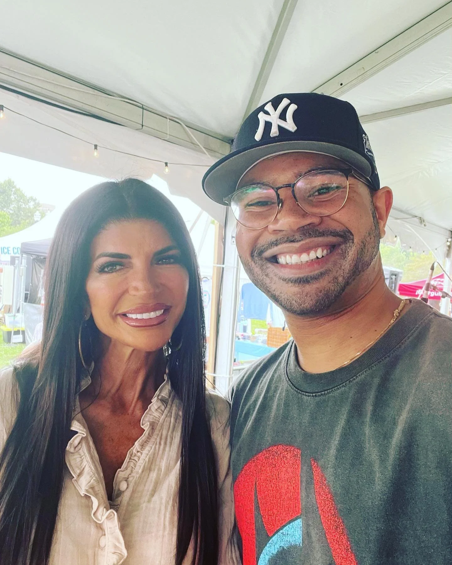 Flipping tables with @teresagiudice @heystamfordfoodfest #jonesyteam