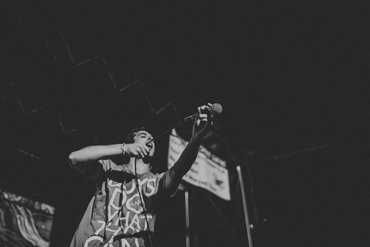 knuckle puck