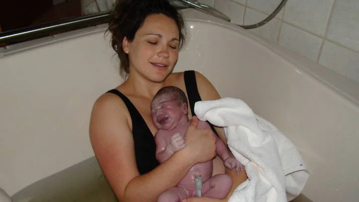 Anna Y & Ava Moon