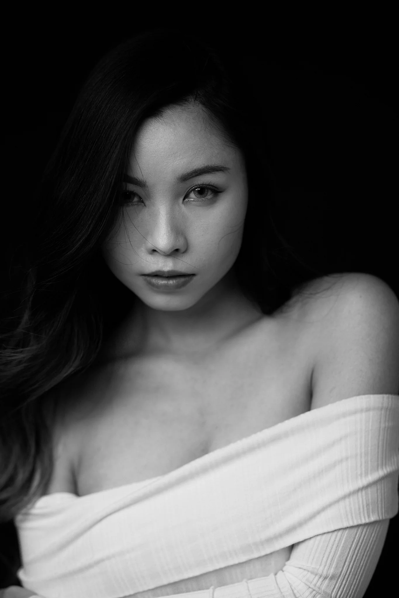 SnapPilots_18-11-21_Kieu_BnW_42.jpg