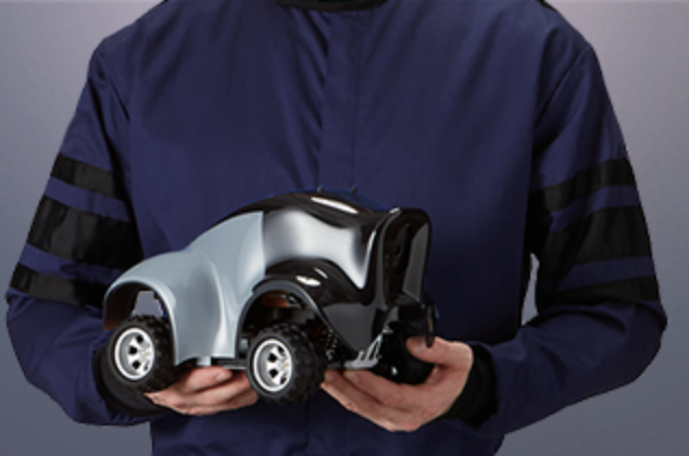 AWS_DeepRacer_Hand_held.png