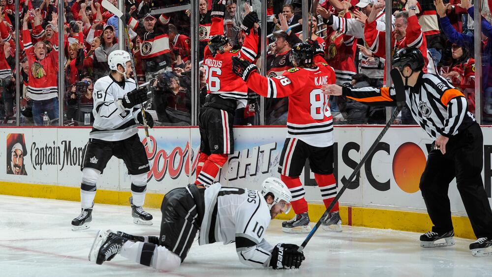 37-year-old Michal Handzus has played in 15 NHL seasons. Last night he helped keep the Blackhawks alive with his goal in Double OT, forcing a game 6. 