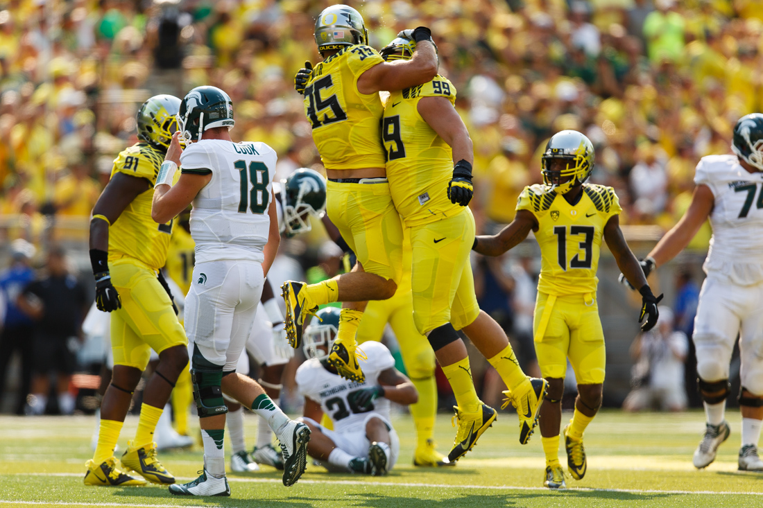 Oregon outscored the Spartans 28-3 in the second half (28 unanswered) after allowing 24 points in the 2nd quarter. The offense started off slow but they banged out 3 straight TDs in 5 minutes. Still the fastest offense in the land. (Ryan Kang/Emerald)