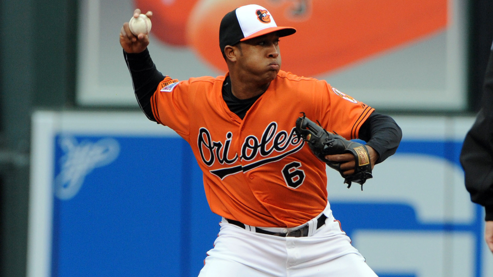I hope Schoop comes out of Spring Training as the starting 2nd baseman. I was really impressed with the 22 year old Schoop last season, hitting 16 Home Runs. Buck think that Schoop can be a Gold-Glover only if he continues to work hard in spring training. I'm sure he will take heed to Buck's positive words. (Kenneth K. Lam, Baltimore Sun)