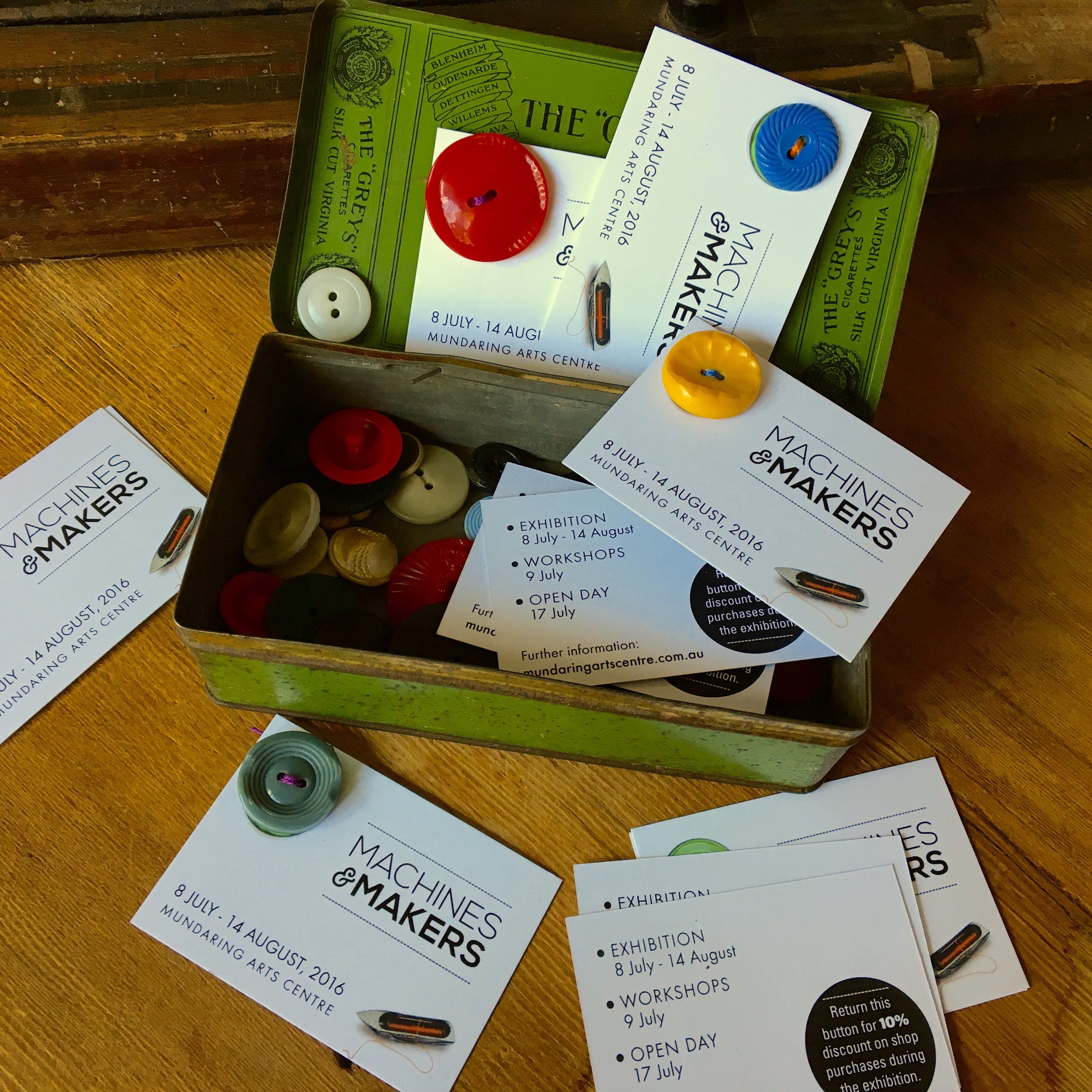 05. Fri_Button cards in tin (1).jpg
